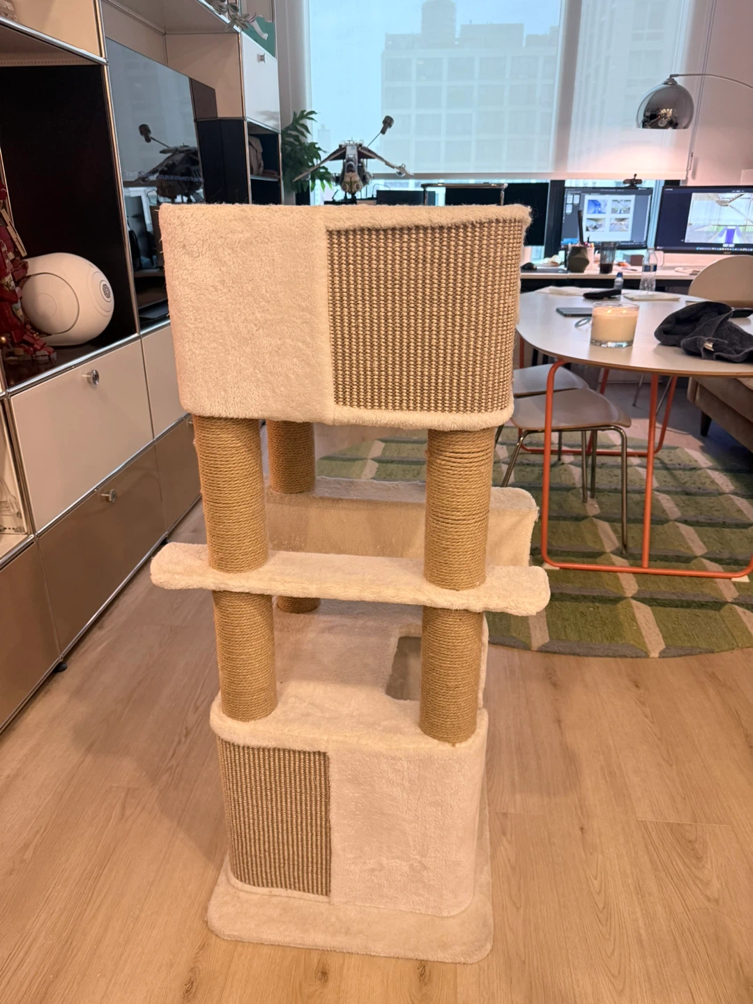 Cat Tower - photo 2