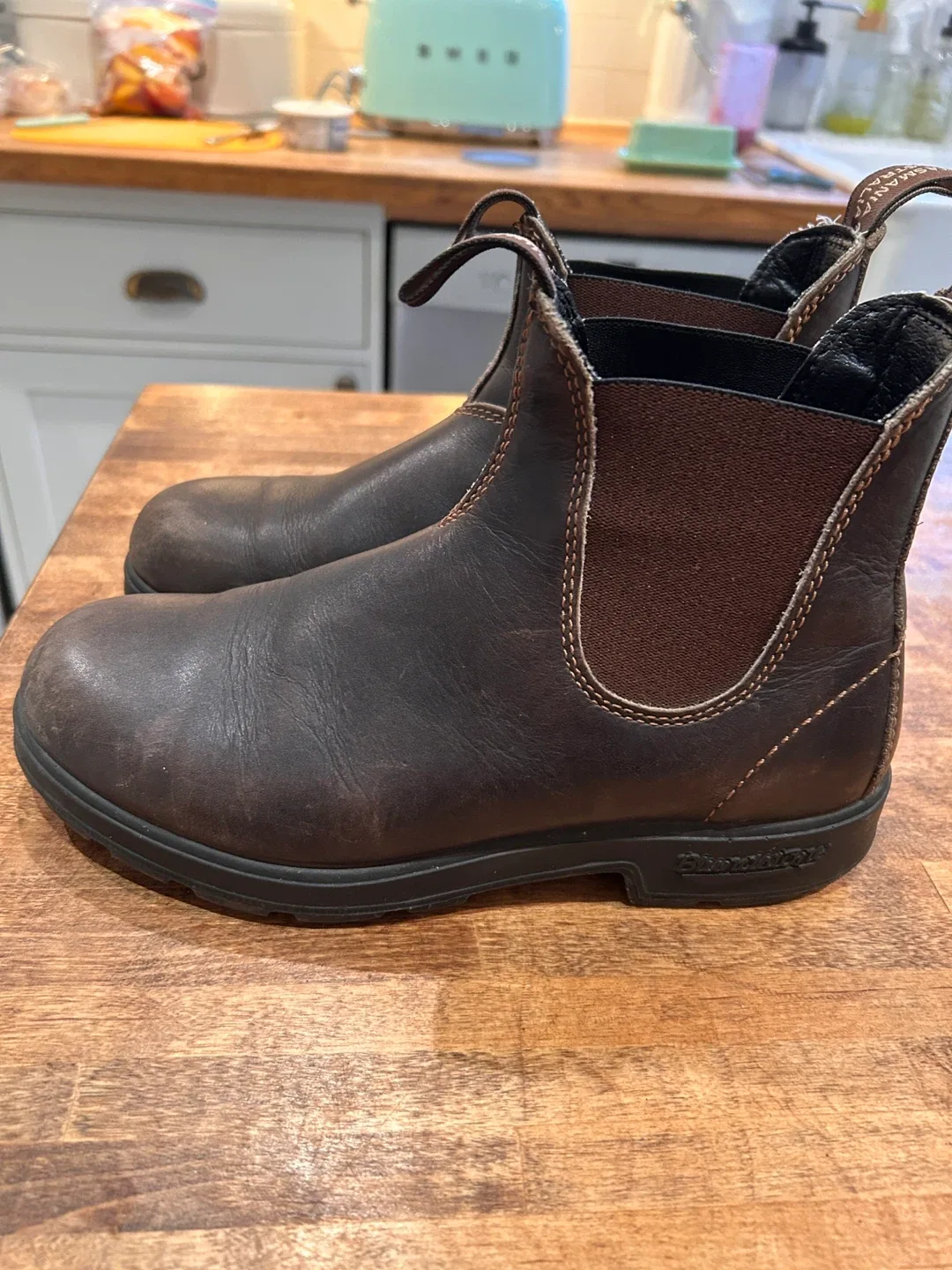 Women’s Brown Classic Blundstones in Size 8.5