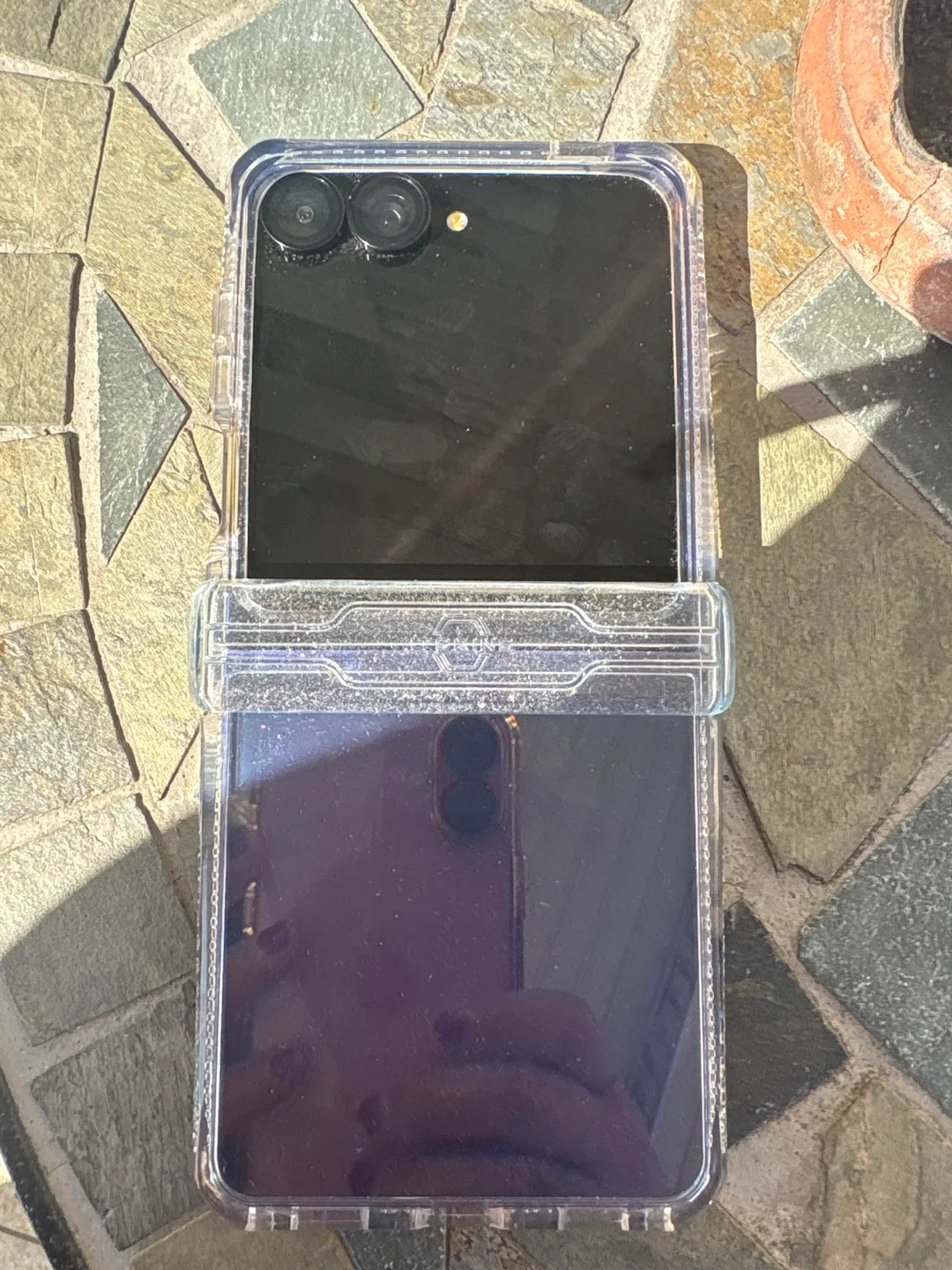 Samsung Galaxy Z Flip 5 image indicator(2)