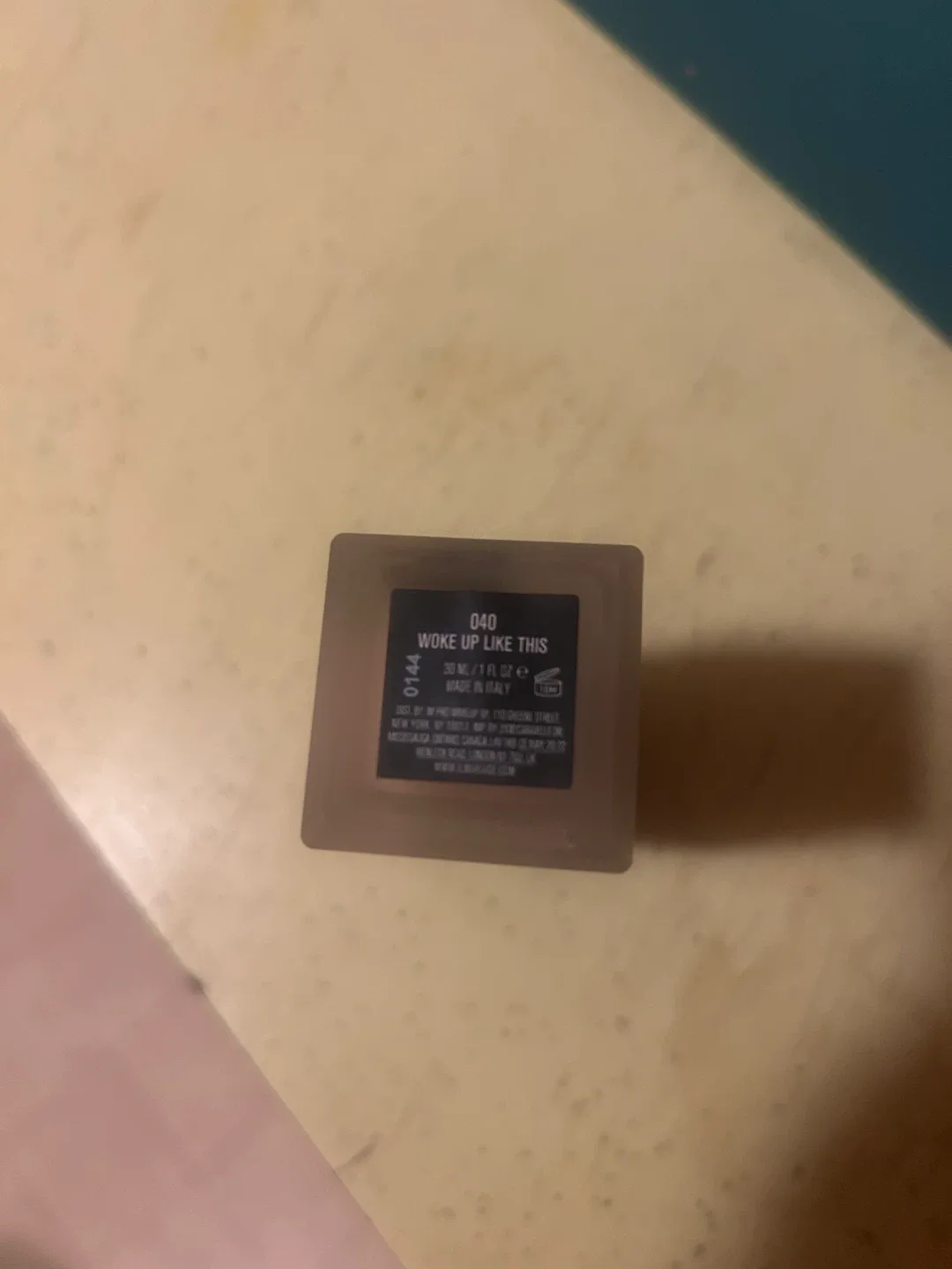 Il Makiage Woke Up Like This Foundation - Shade 040 image indicator(2)