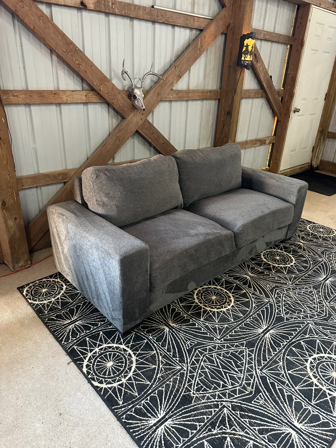 *Delivery Available* Modern Grey Amazon Sofa - photo 3