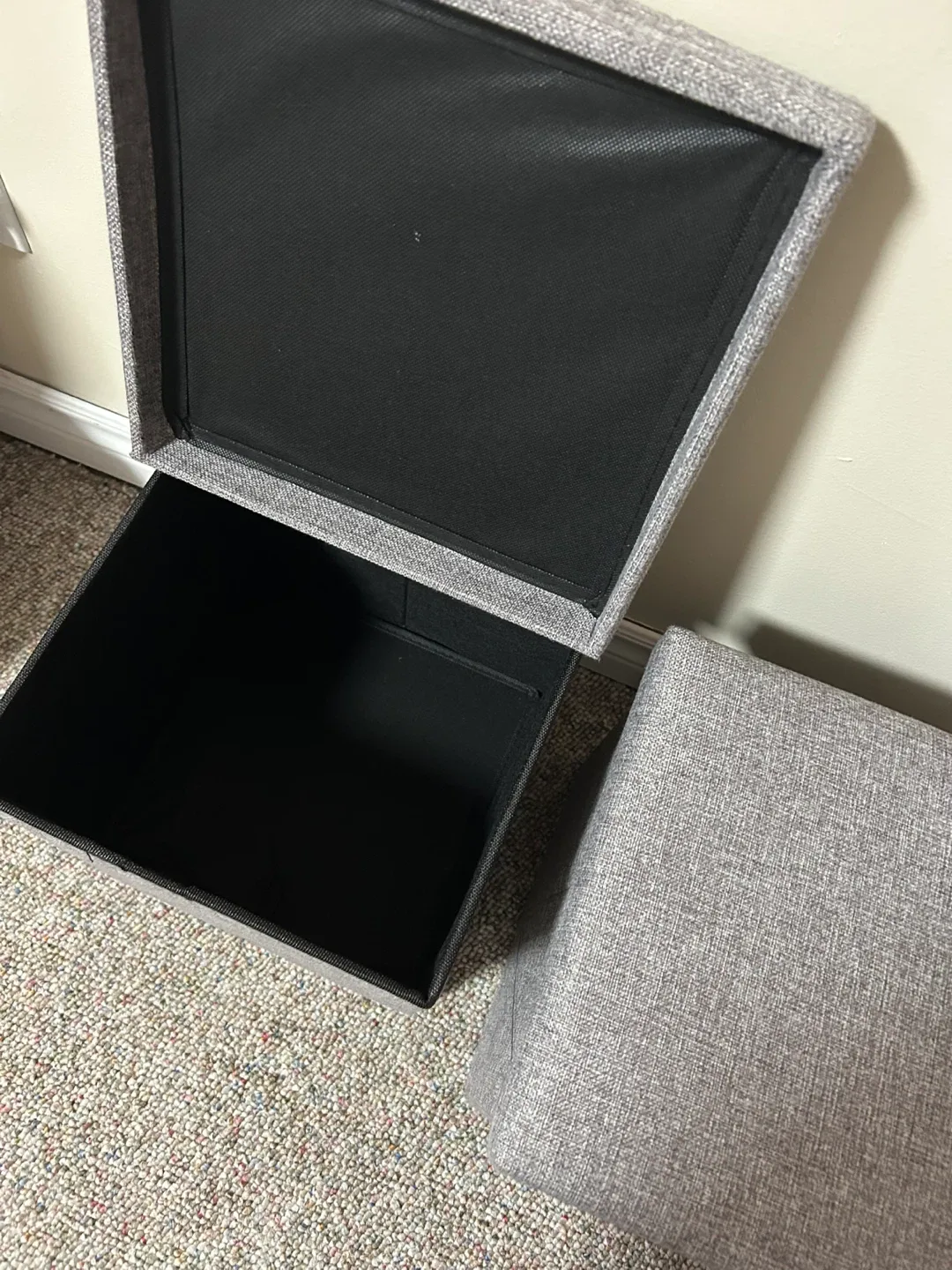 Grey Storage Ottoman image indicator(2)