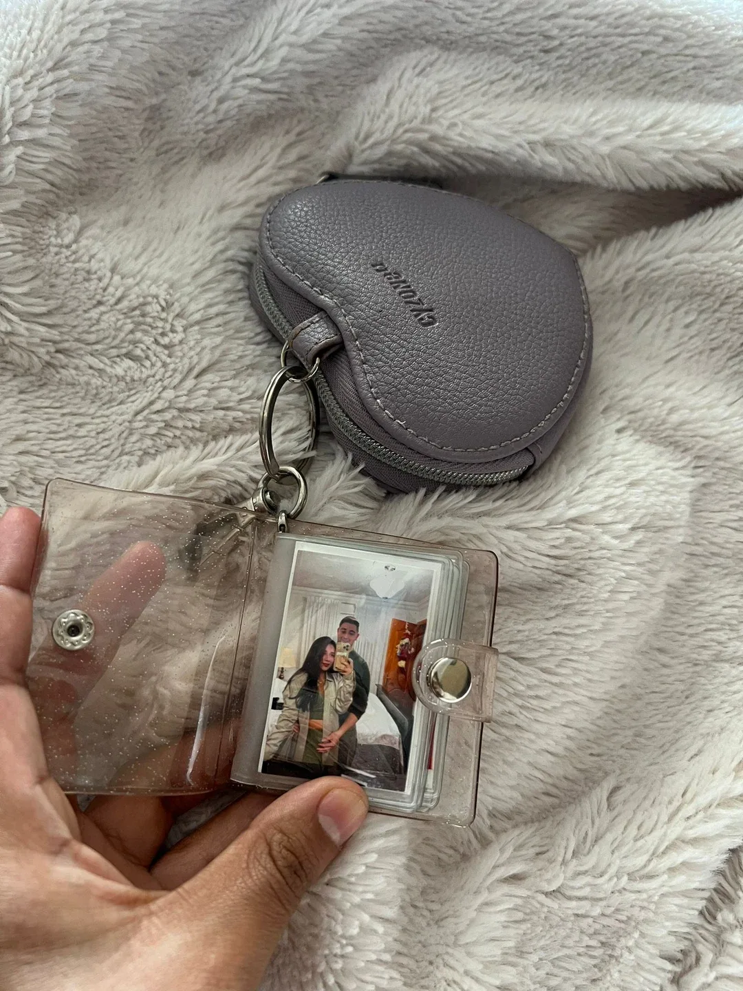 Mini album keychain (16 pictures included) image indicator(4)