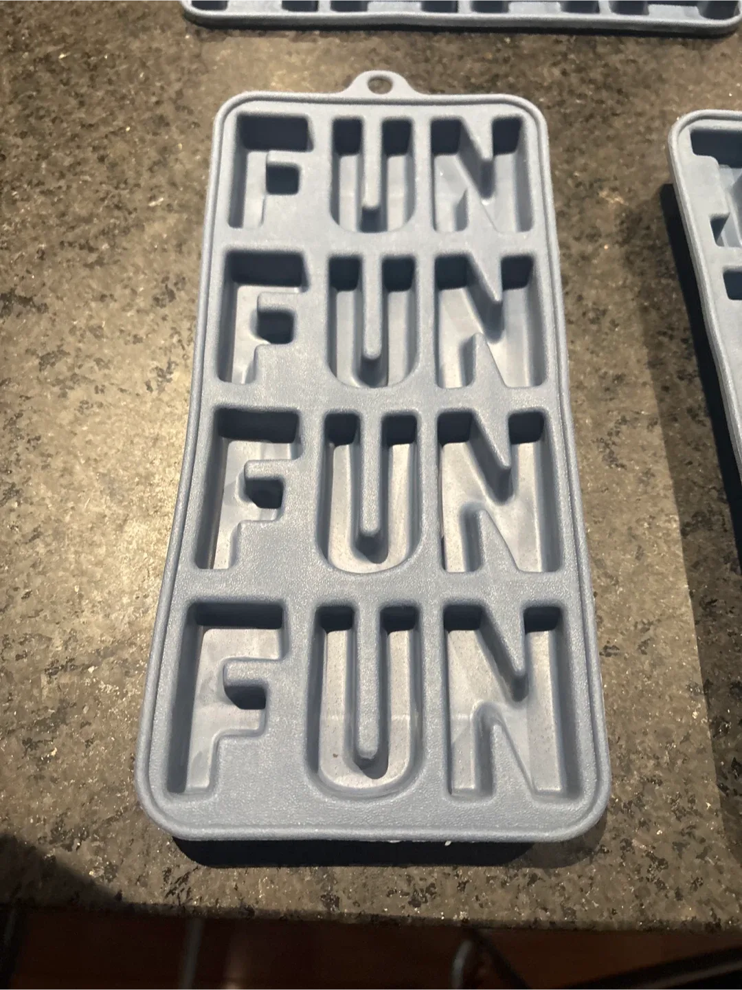 Silicone Ice Cubes Trays - Ice & Fun Set Of 3 image indicator(4)