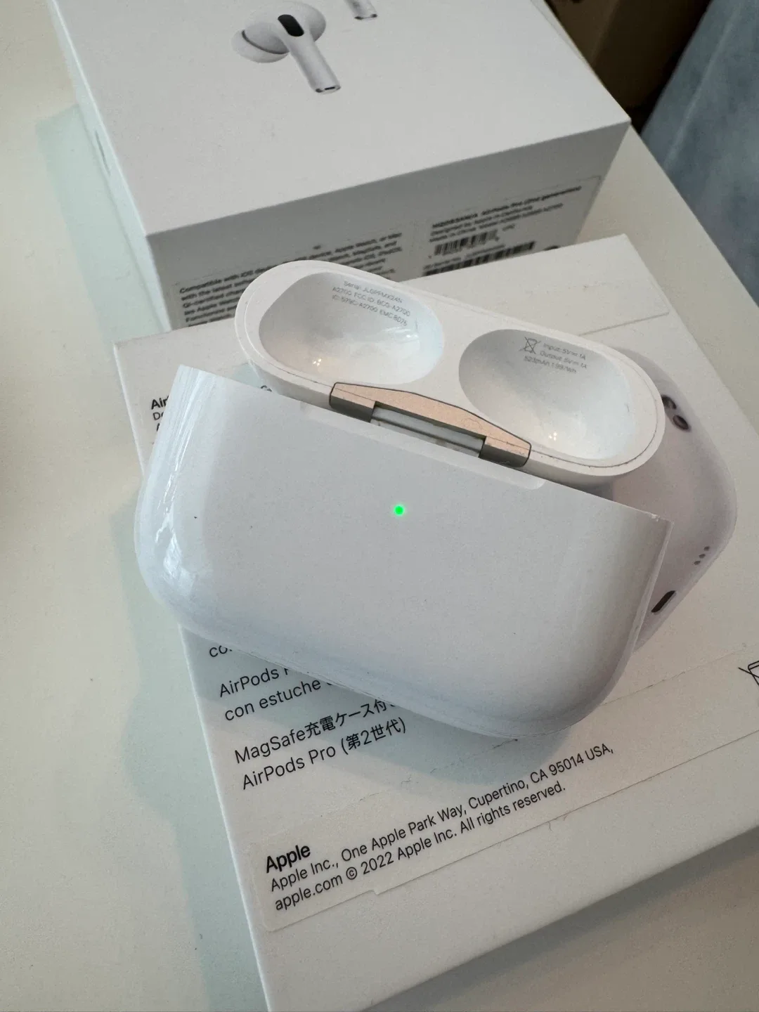 🍎🎶 Apple AirPods Pro 2 with all original accessories image indicator(2)