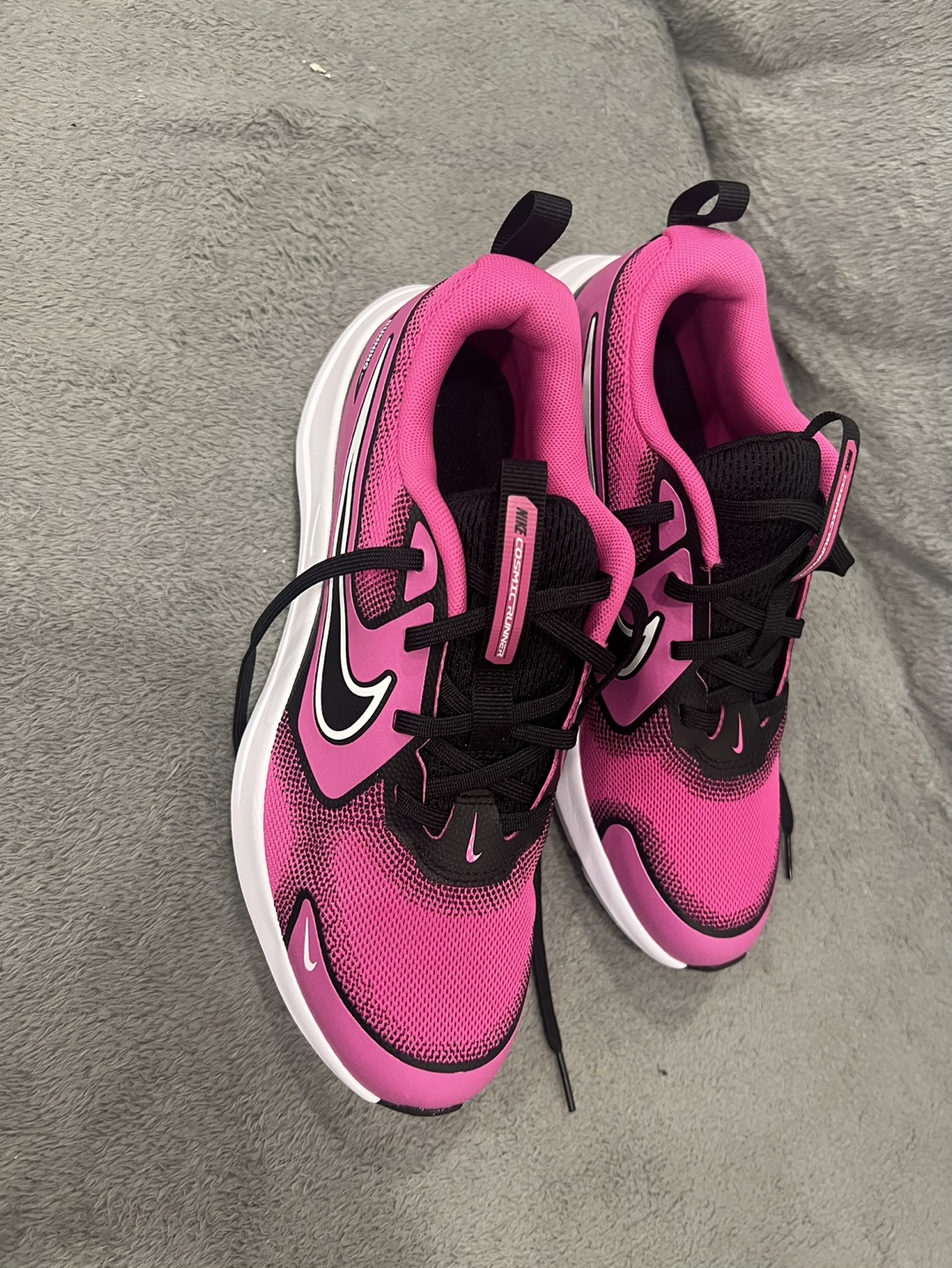Nike Zoom Runner Pink - Size 6Y woman size 6 - photo 2