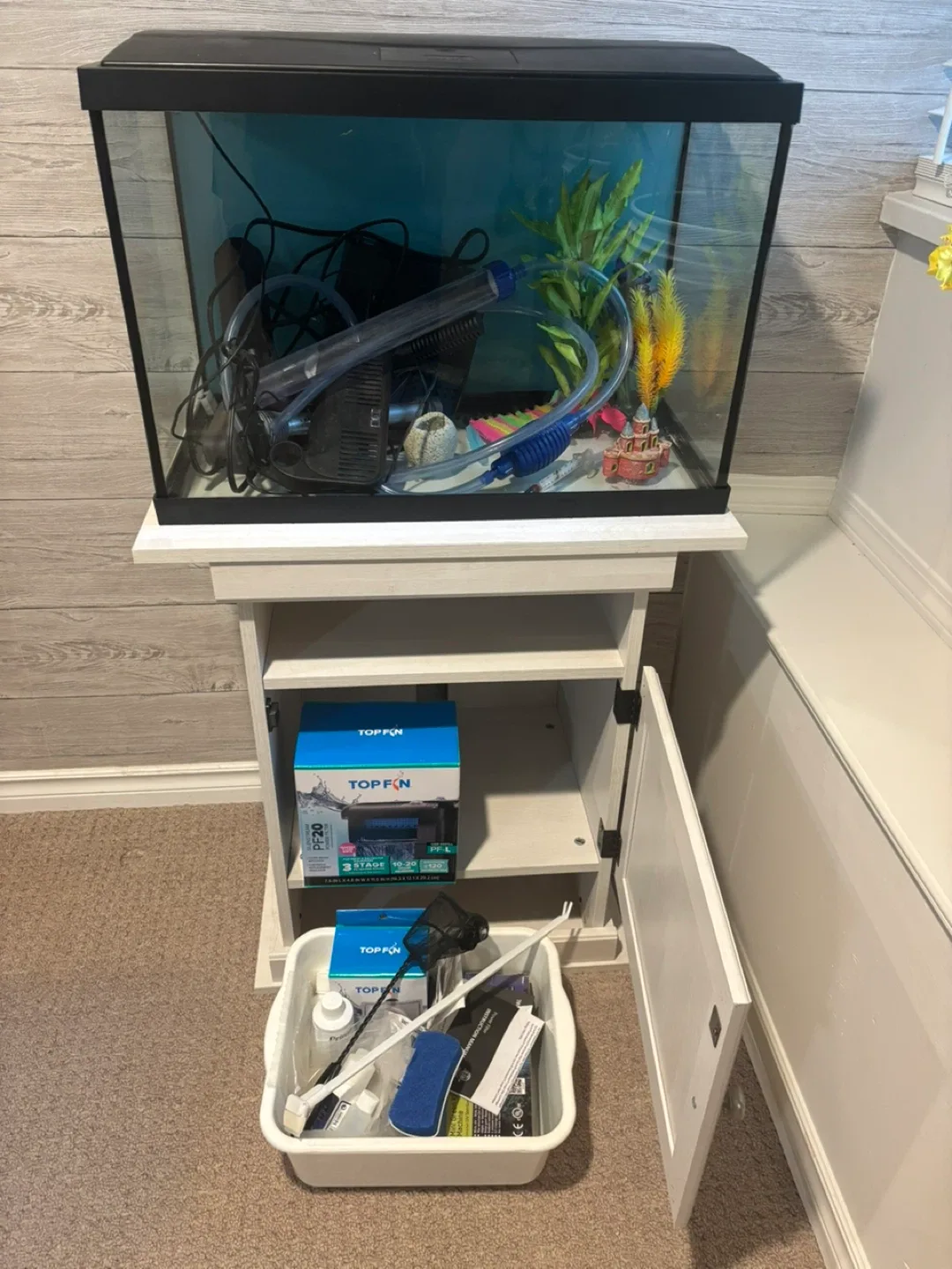 Top Fin 20 Gallon Fish Tank Aquarium w cabinet and accessories image indicator(3)