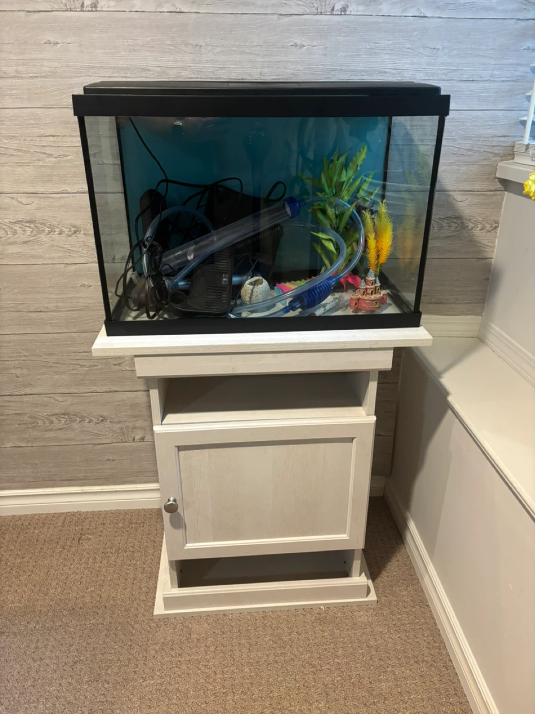 Top Fin 20 Gallon Fish Tank Aquarium w cabinet and accessories