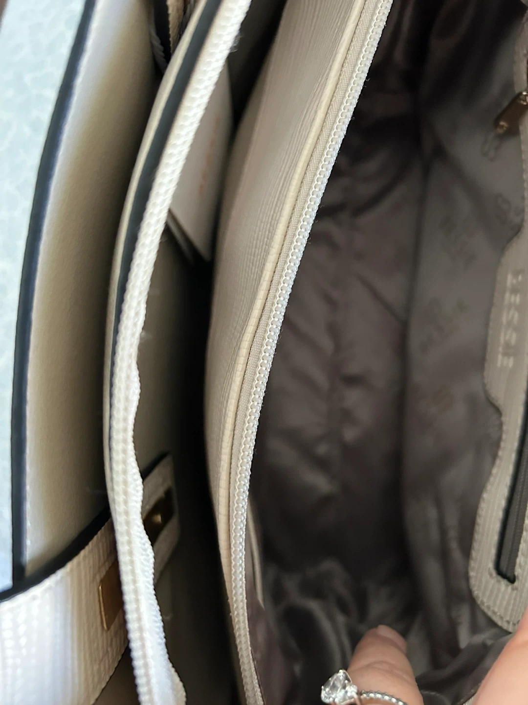 Bessie London Cream Tote Bag - photo 5