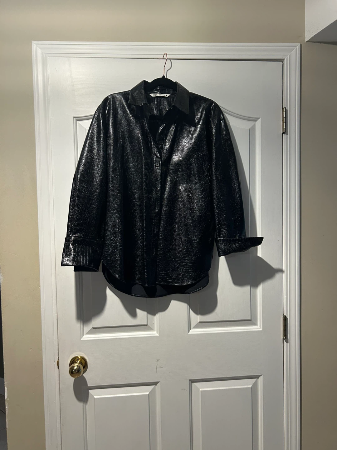 Zara women’s faux leather jacket/shirt shacket textured