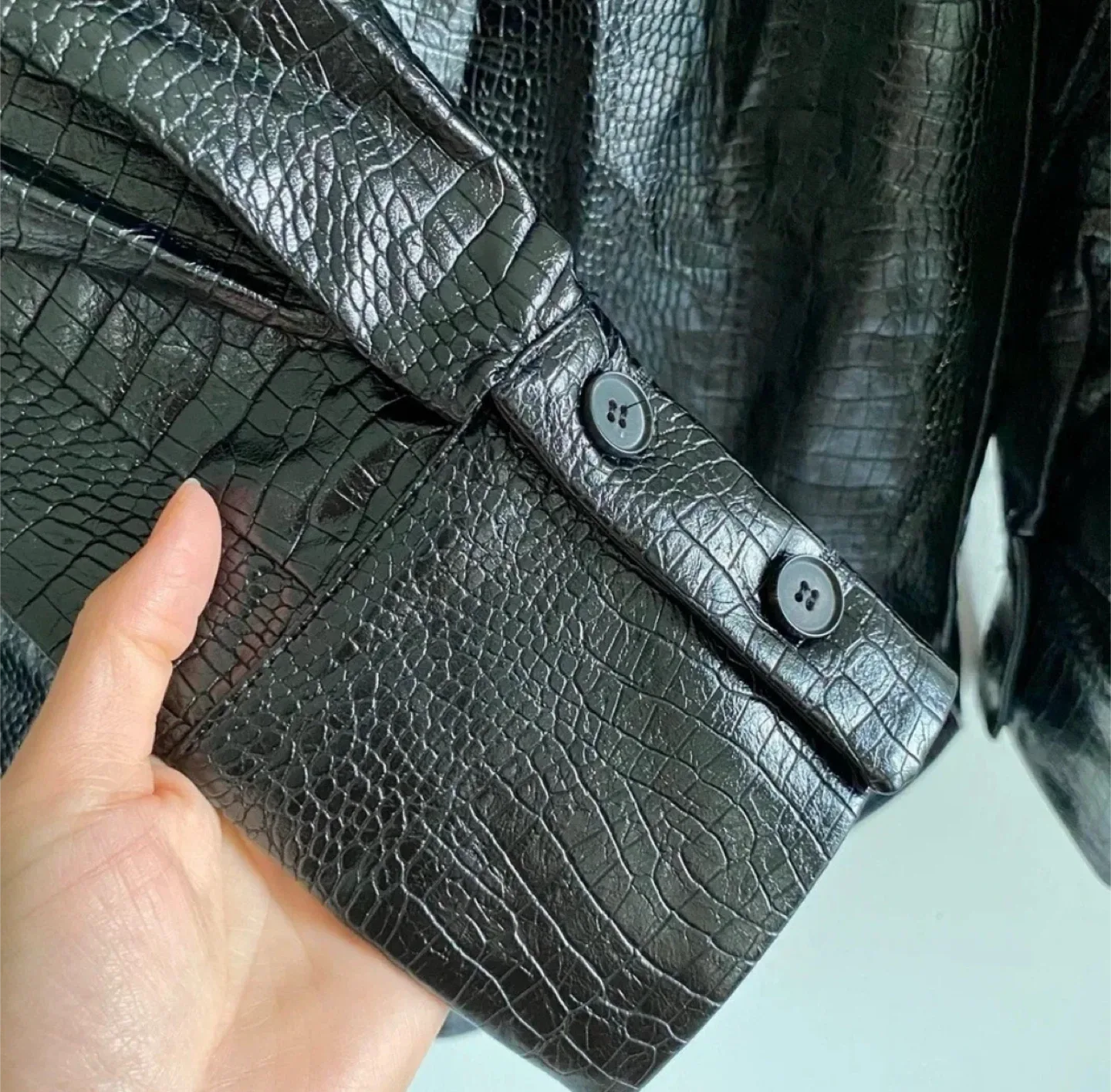 Zara women’s faux leather jacket/shirt shacket textured image indicator(4)