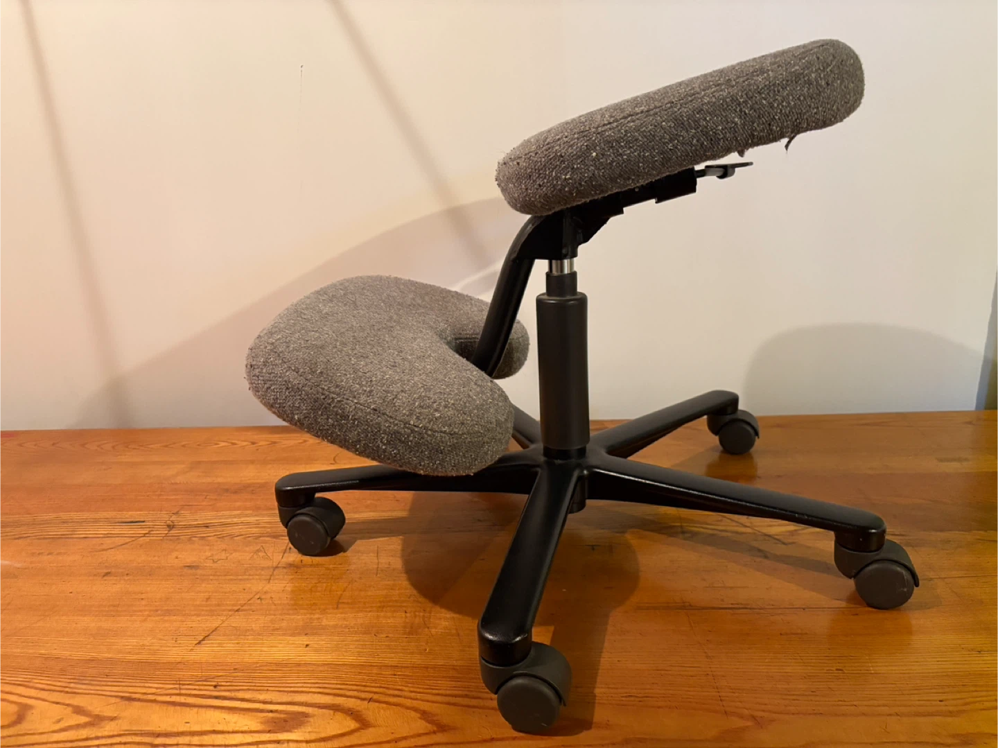 Ergonomic Balans Kneeling Chair
