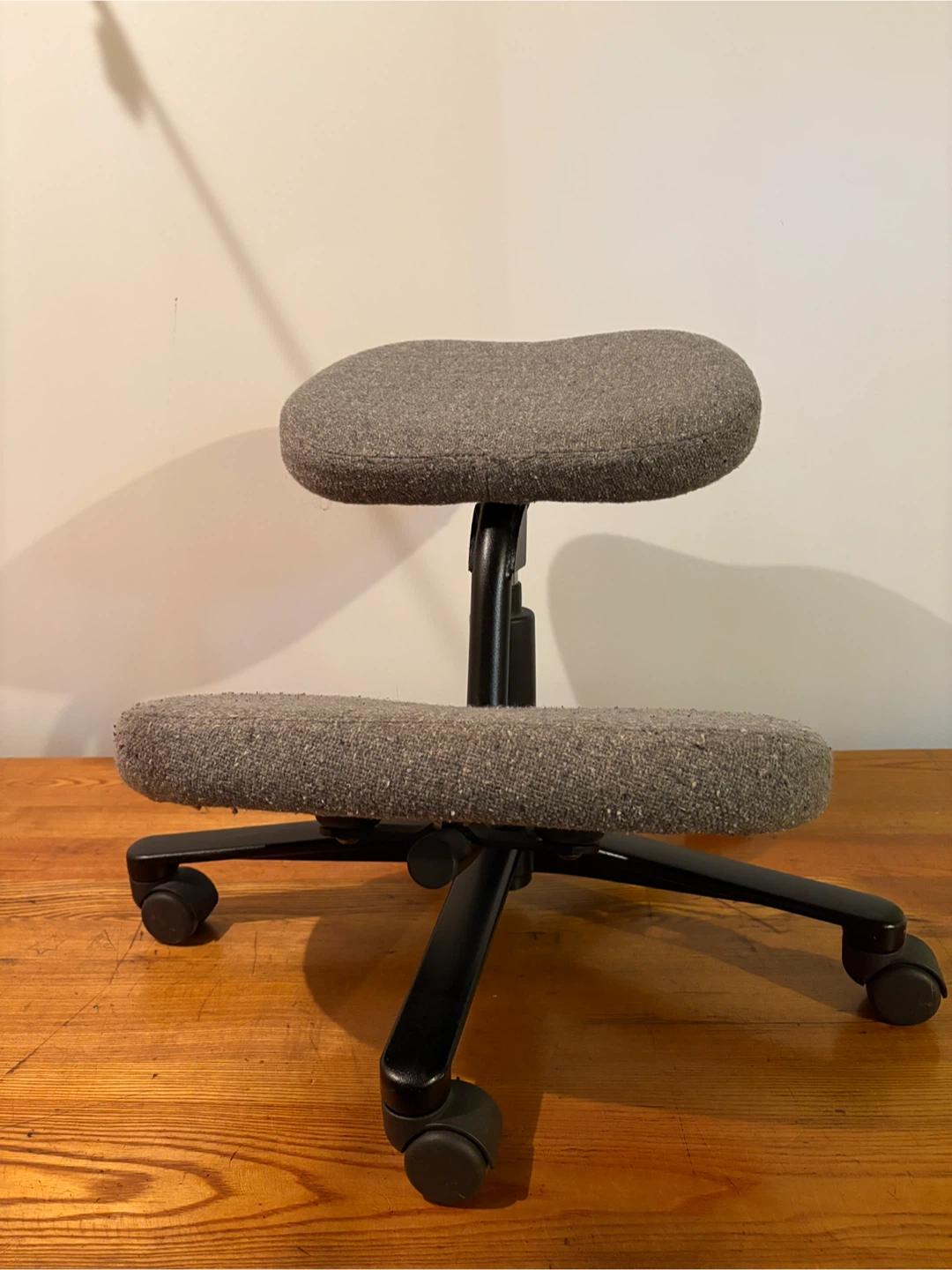 Ergonomic Balans Kneeling Chair - photo 2