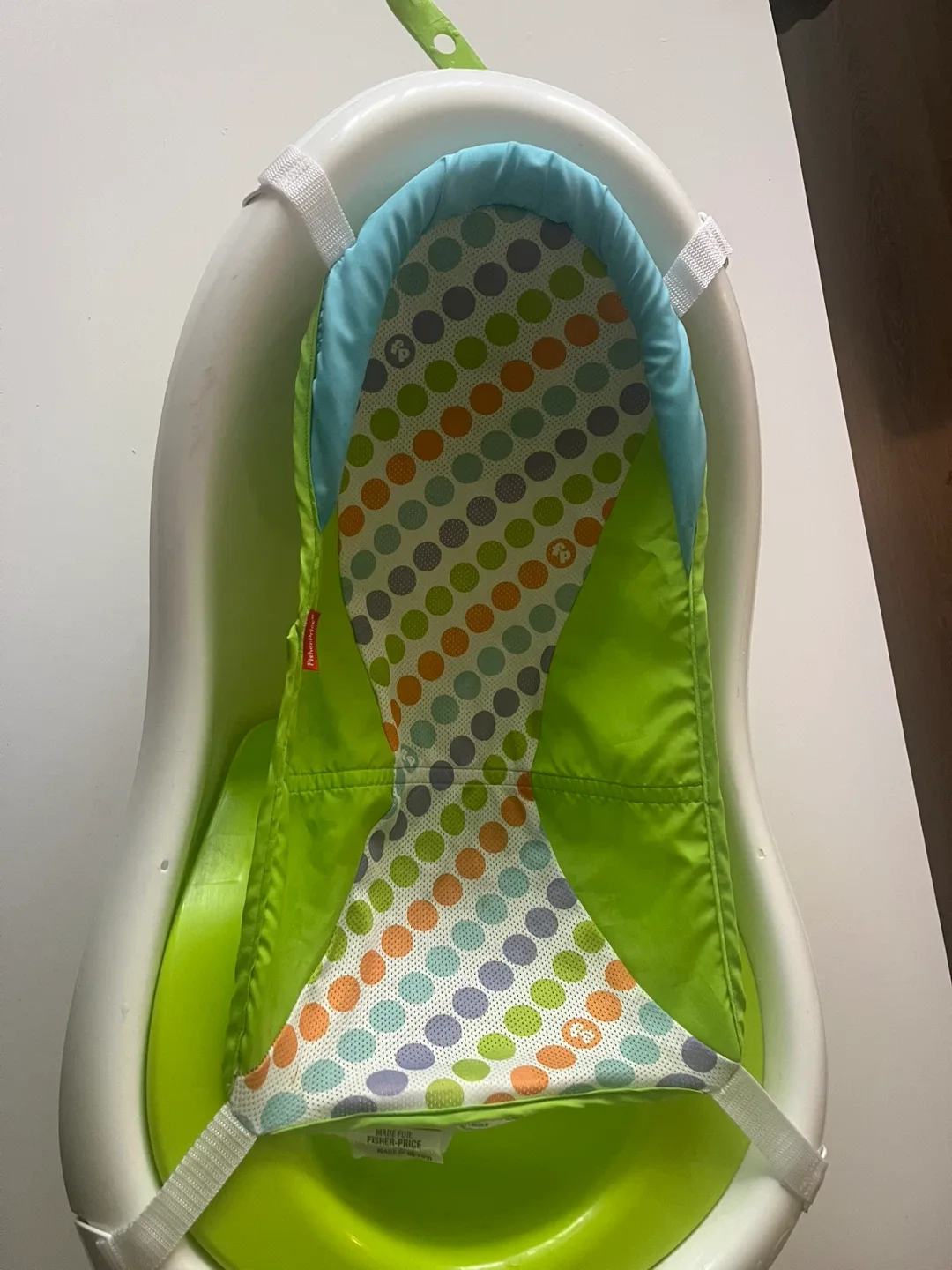 Fisher-Price Baby to Toddler Bath Tub image indicator(5)