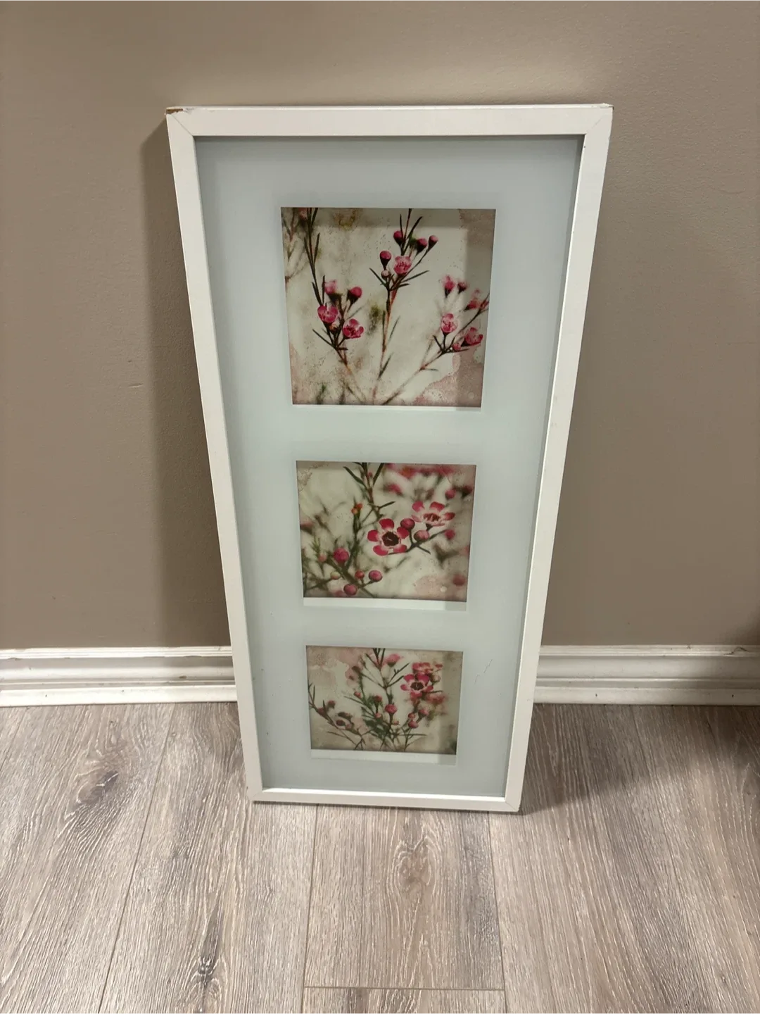 Floral Wall Art with White Frame image indicator(2)