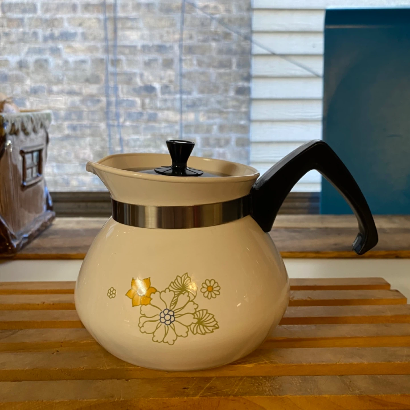 Corning Ware Floral Bouquet Pattern 3 Cup Teapot