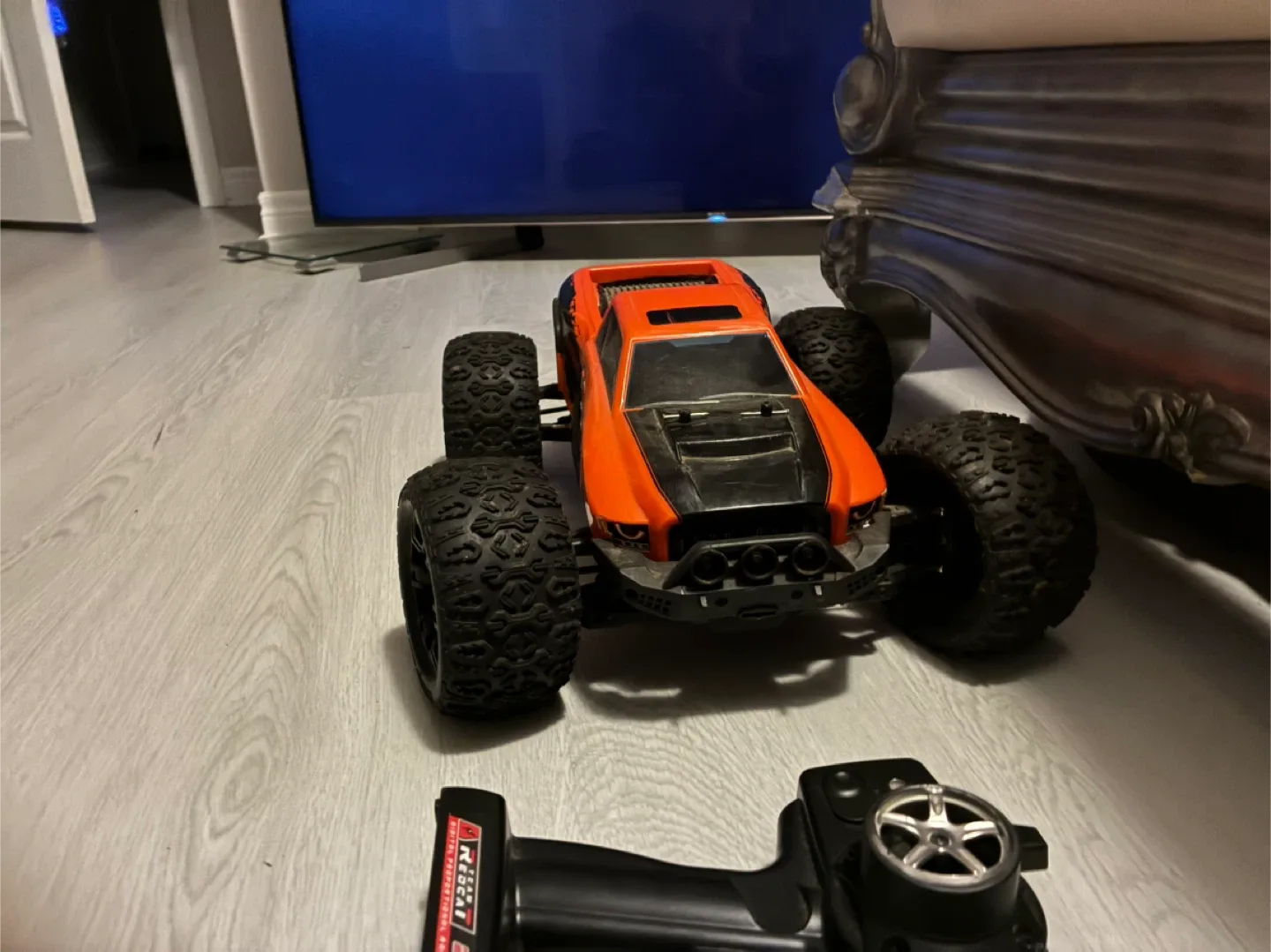 Redcat Racing Team R-XI Digital Radio System image indicator(2)