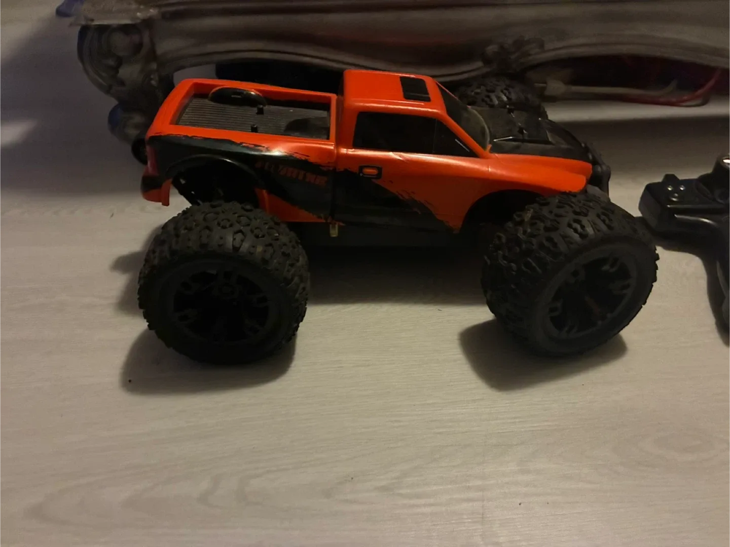 Redcat Racing Team R-XI Digital Radio System image indicator(3)