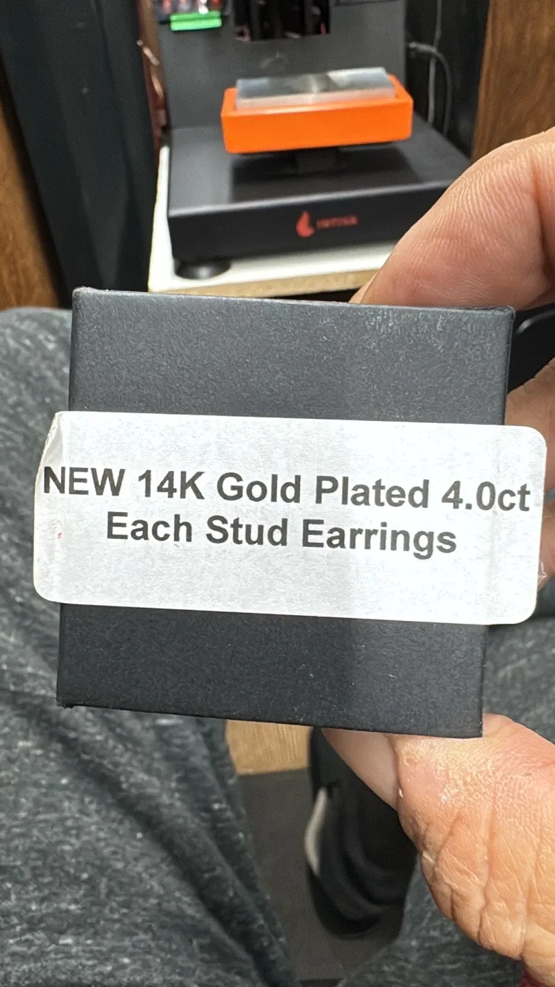 New 14K Gold Plated 4.0ct Stud Earrings image indicator(2)