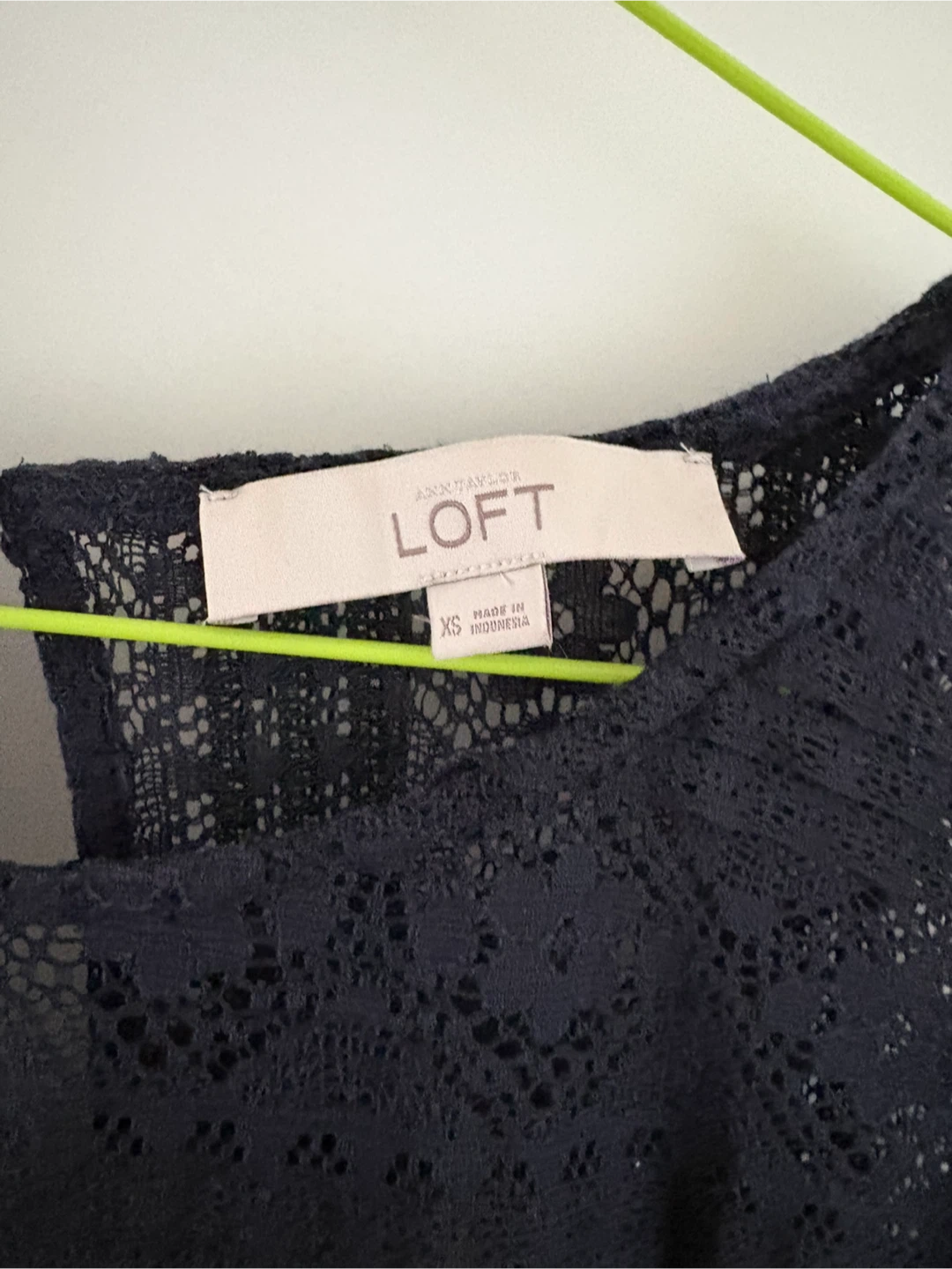 Ann Taylor LOFT Dark Blue Lace Tank Top - XS - photo 3