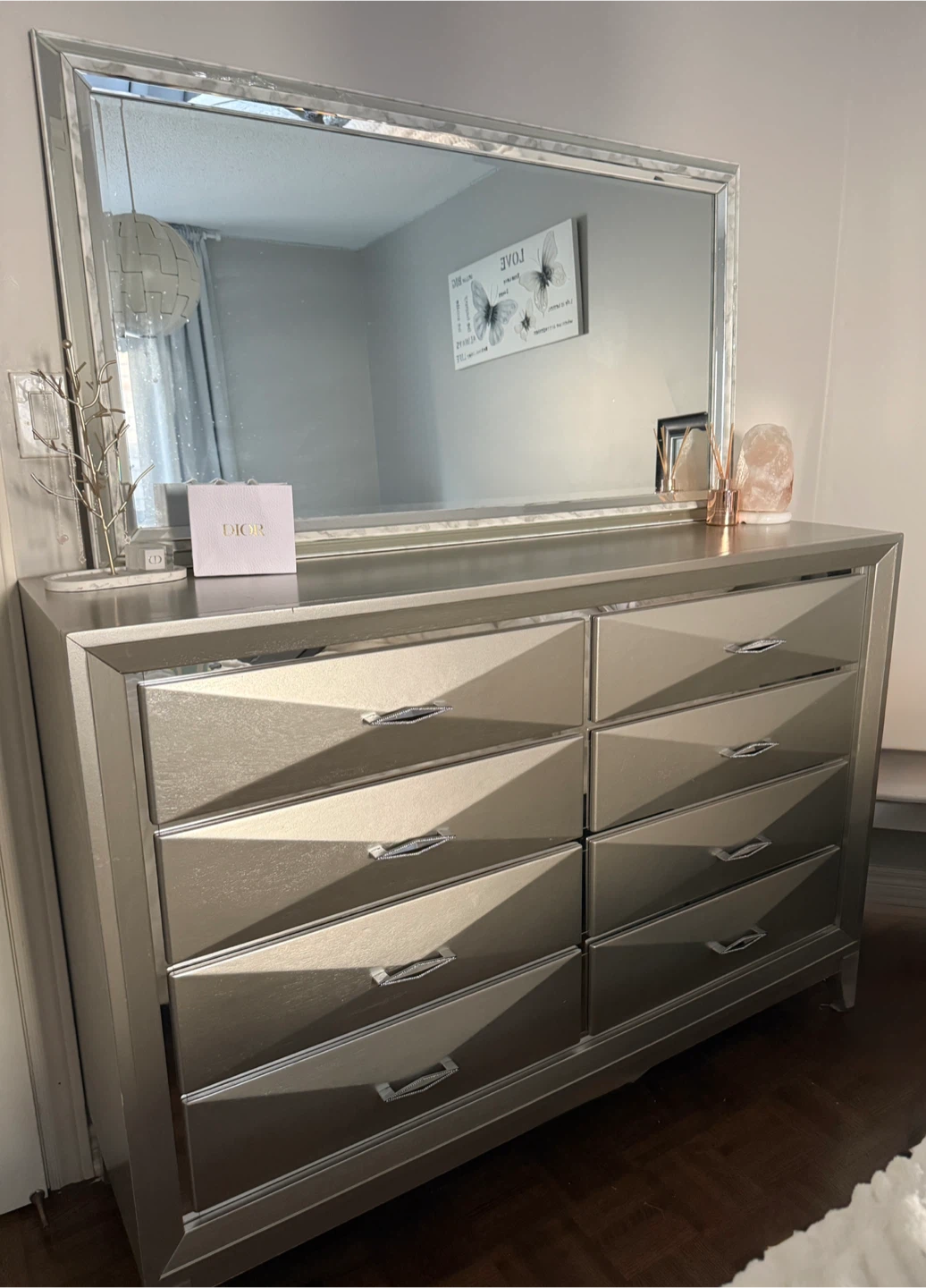 Bedroom set