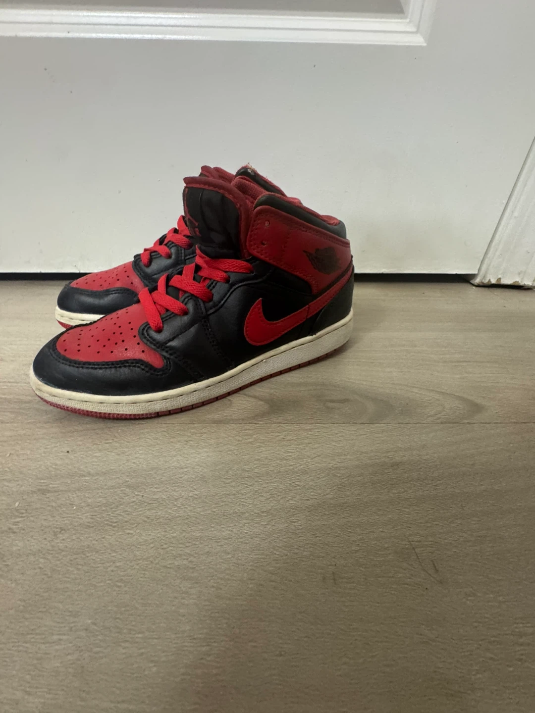 Air Jordan 1 Mid Toddler Shoes - Red/Black - photo 3