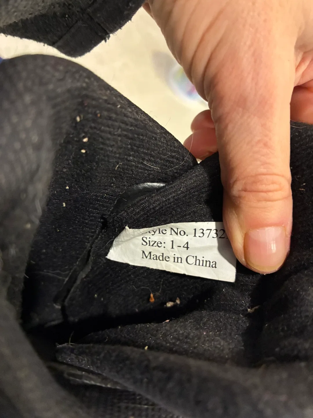 Free Adjustable Inline Skates Kid’s Size 1-4 image indicator(3)