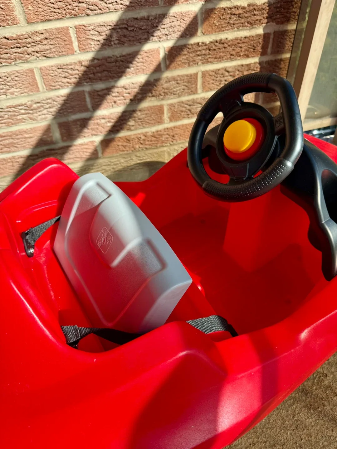 Step2 Red Ride Car image indicator(3)