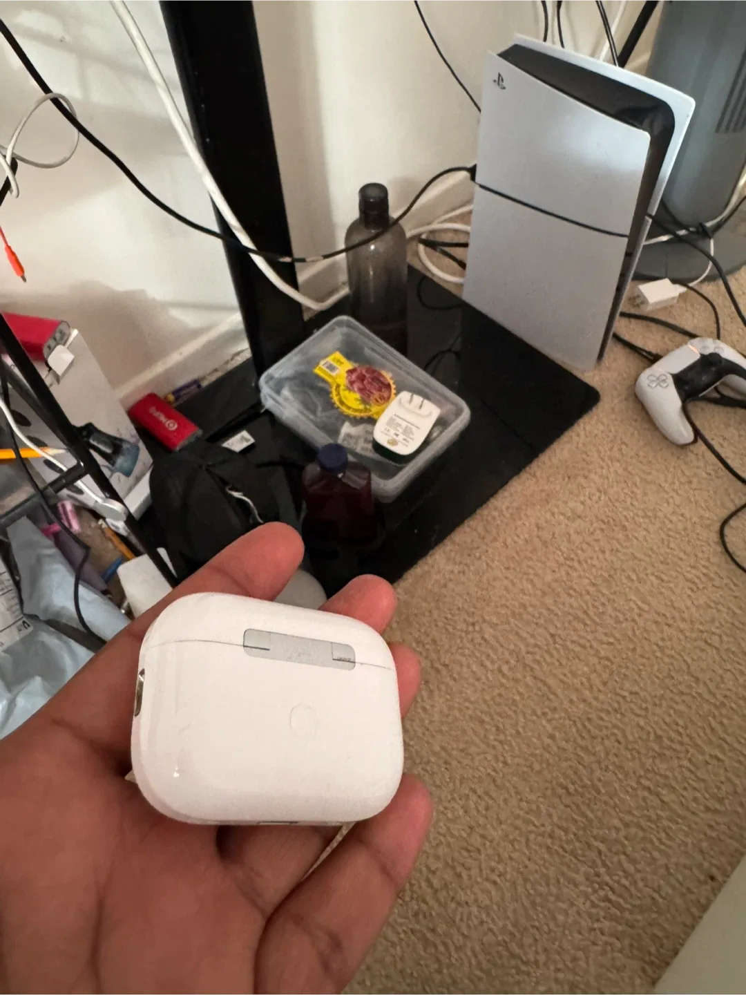Apple AirPods Pro (2nd generation) image indicator(5)