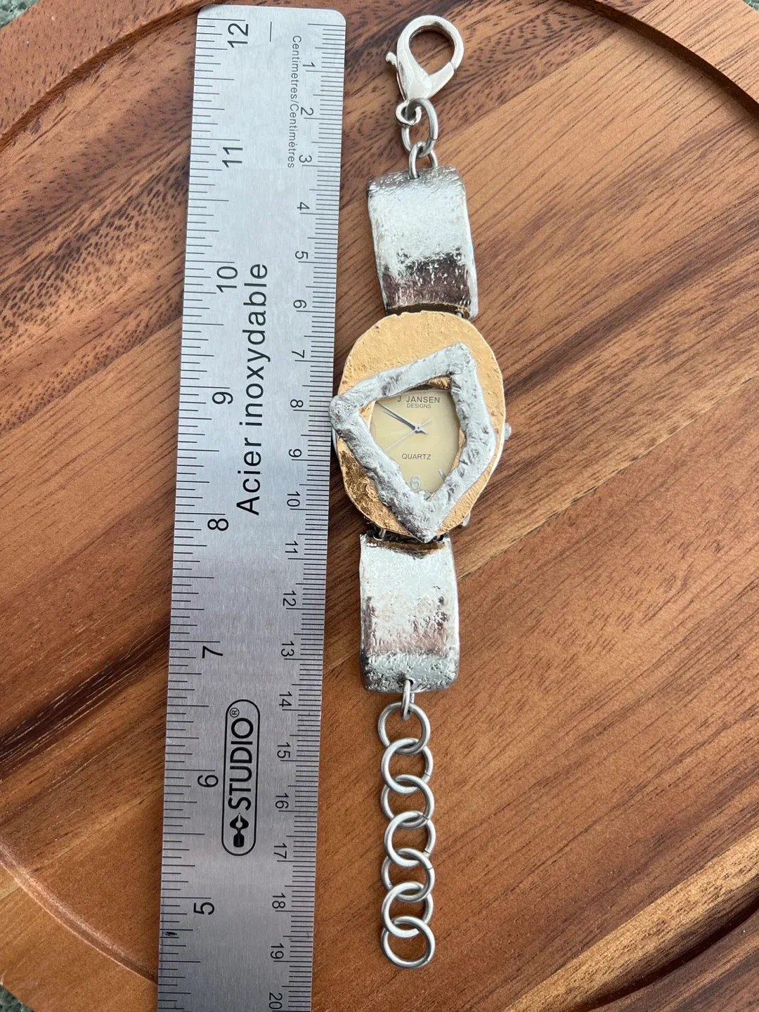 J. Jansen Designs Quartz Watch image indicator(4)