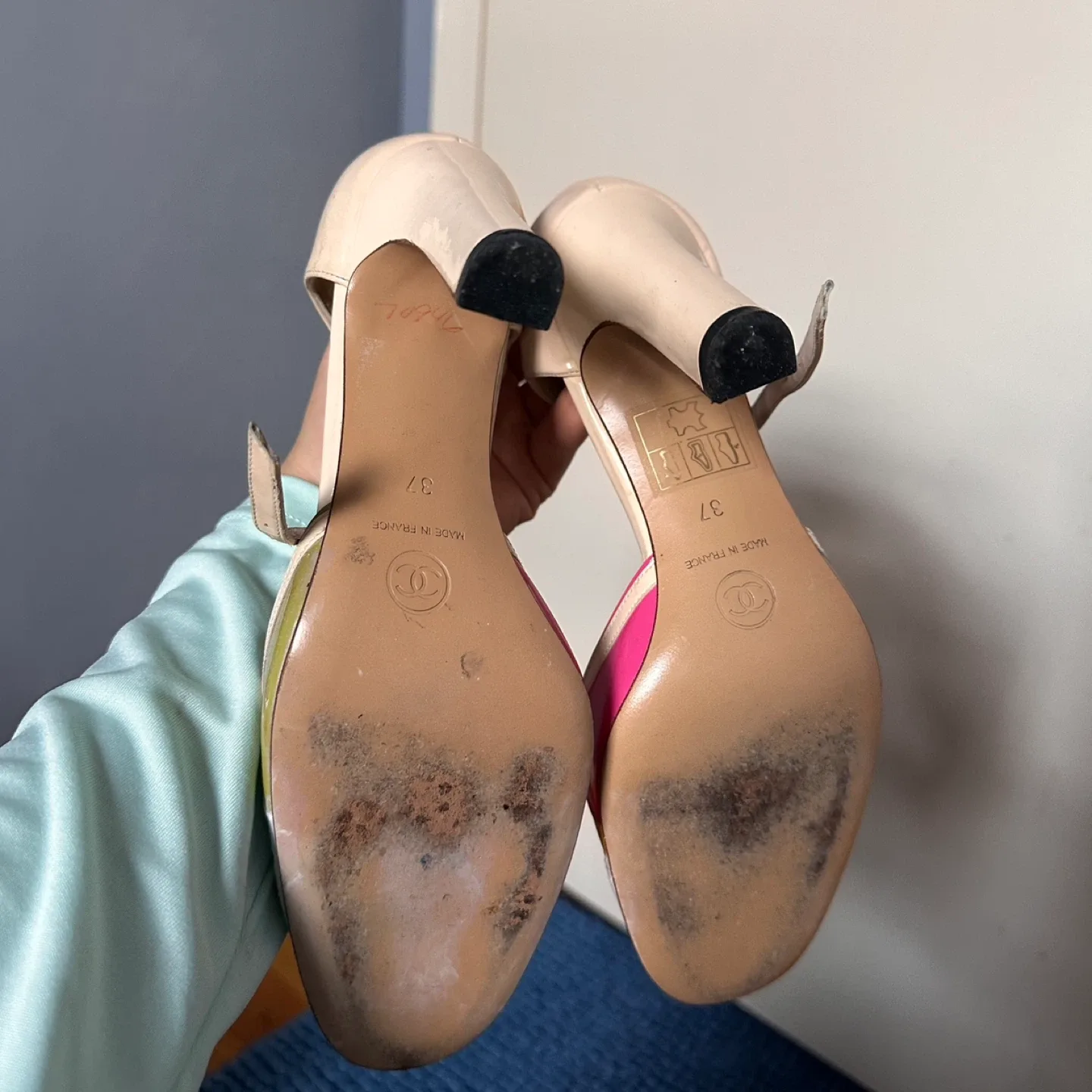 Chanel Heels - Size 37 image indicator(2)