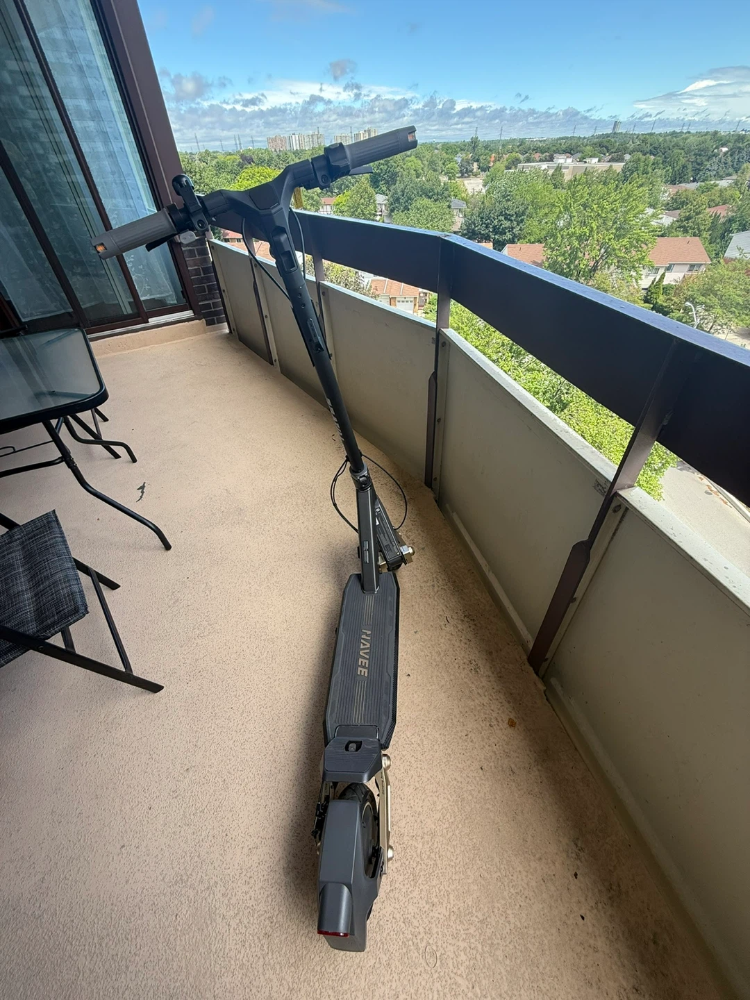 Navee Electric Scooter - photo 2