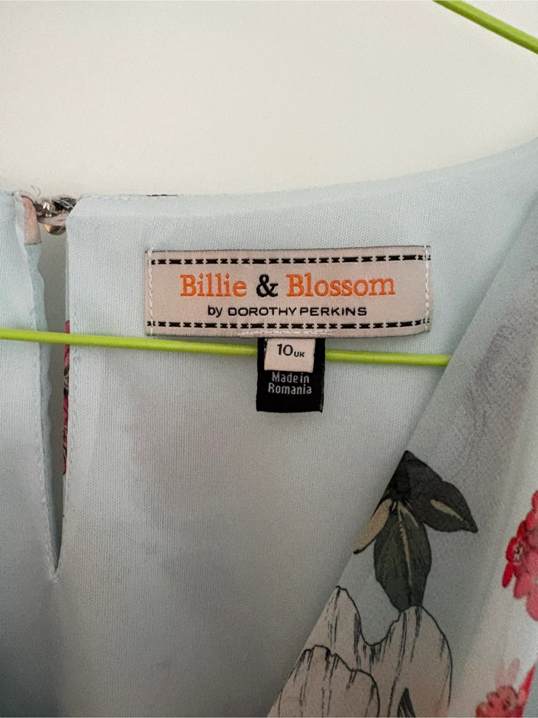 Billie & Blossom Floral Top Size 10 - photo 4
