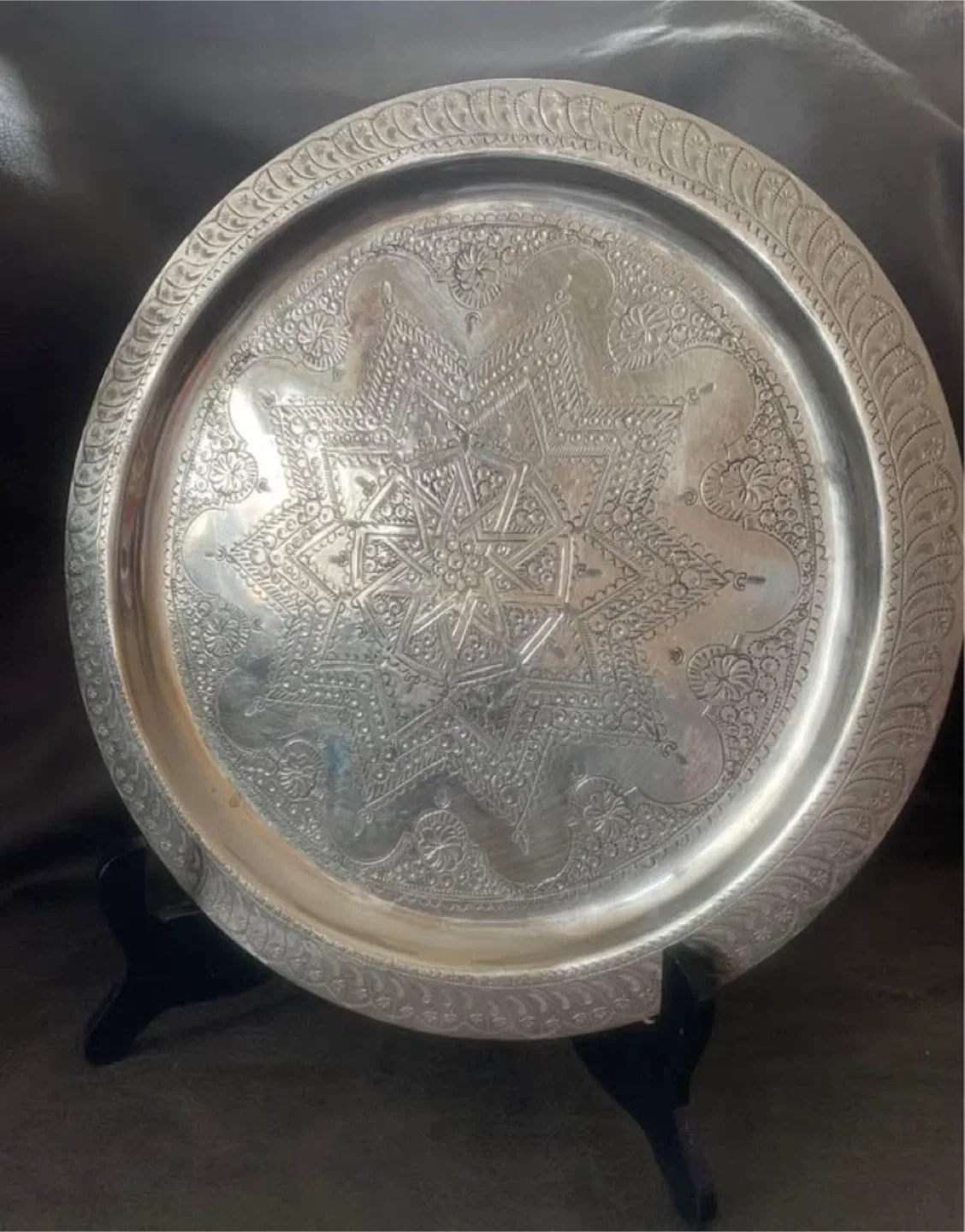 Vintage Decorative Serving Tray - 14 inch image indicator(2)