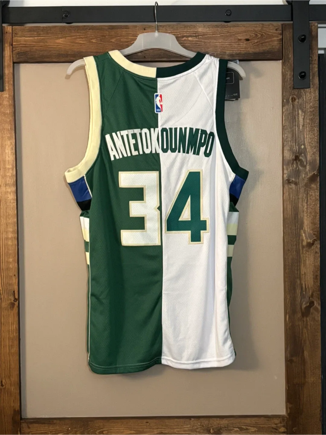 NEW Nike Milwaukee Bucks Antetokounmpo Jersey with tags image indicator(3)