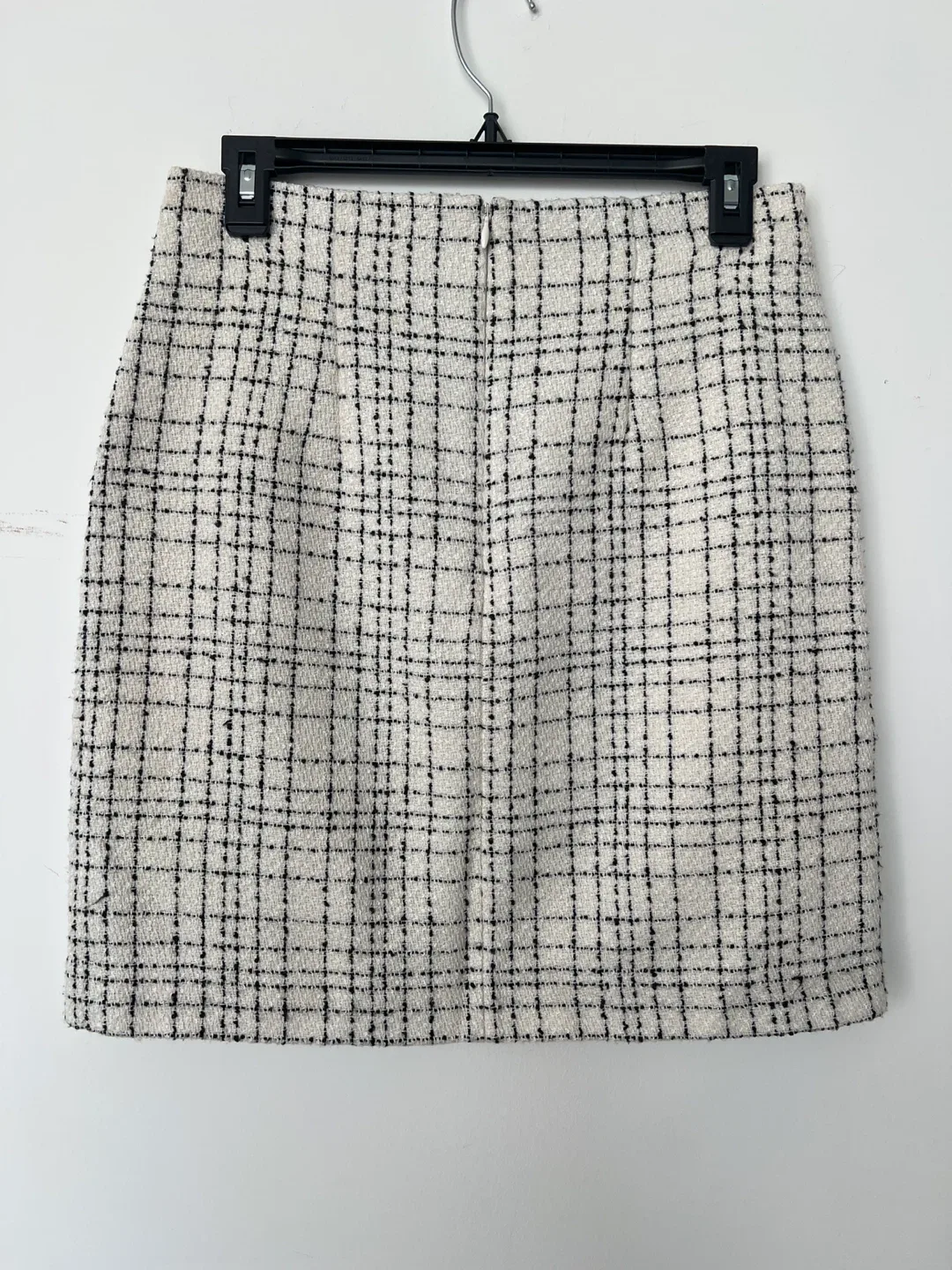 RW&CO. Plaid Mini Skirt - Size 4 image indicator(3)