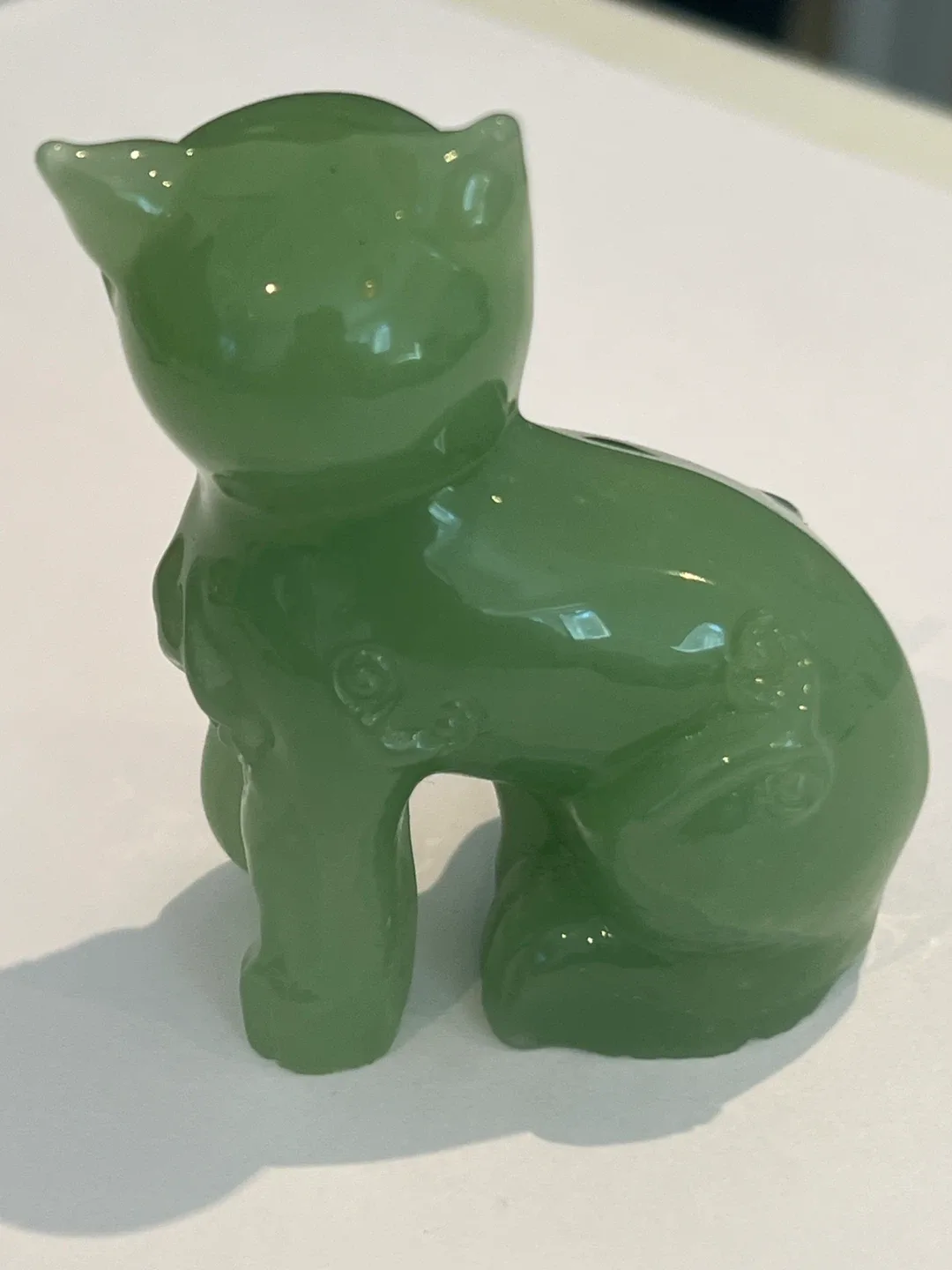 Vintage  Cat Jade Figurine image indicator(3)