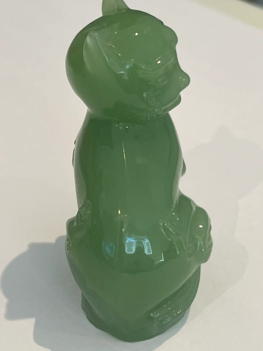 Vintage  Cat Jade Figurine image indicator(4)