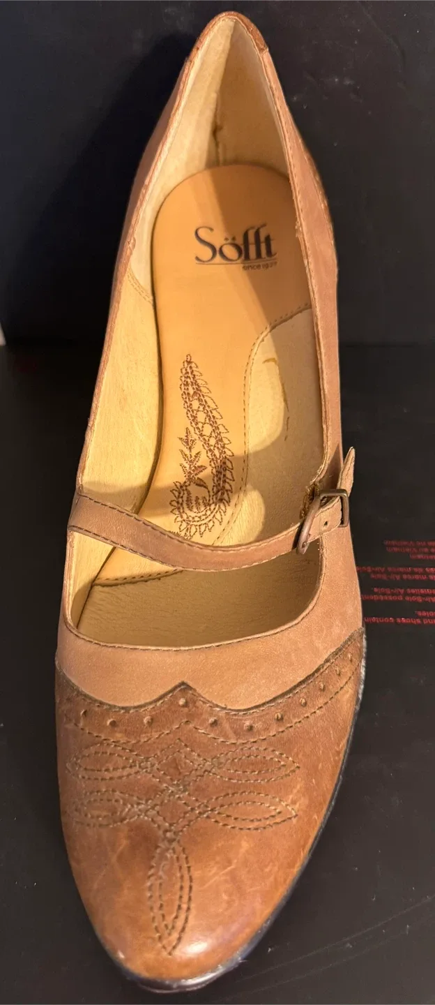 Söfft Brown Leather Heels - Size 9M thumbnail