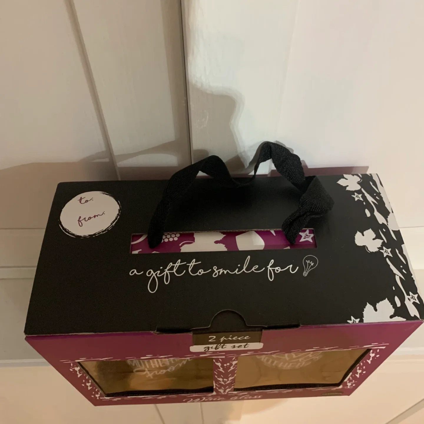 Mother of the Bride / Groom Wine Glasses - New image indicator(4)