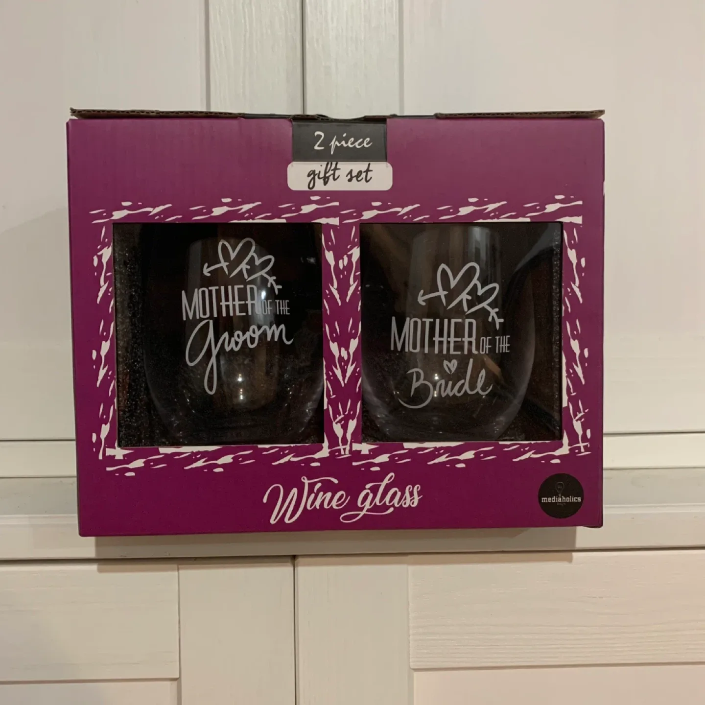 Mother of the Bride / Groom Wine Glasses - New image indicator(3)