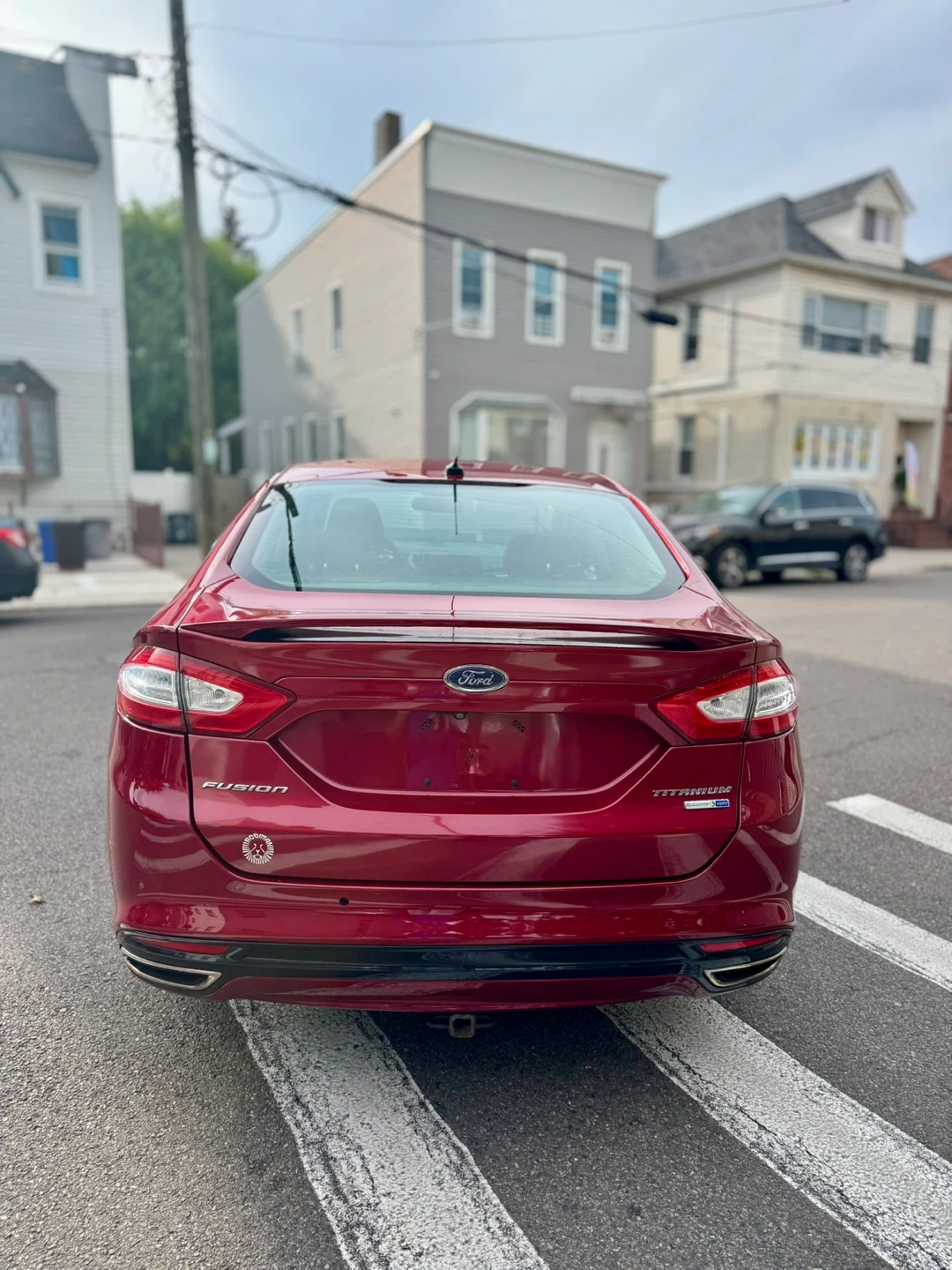 Ford Fusion Titanium - Red Sedan - photo 4