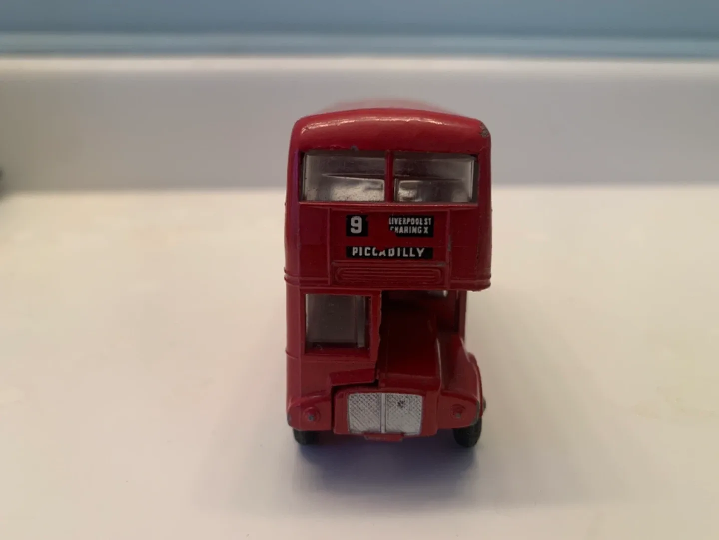 Vintage Esso London Transport Double Decker Bus image indicator(2)