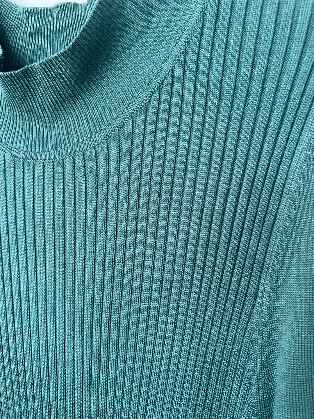 RW&CO. Green Ribbed Knit Dress - Size S/P image indicator(5)