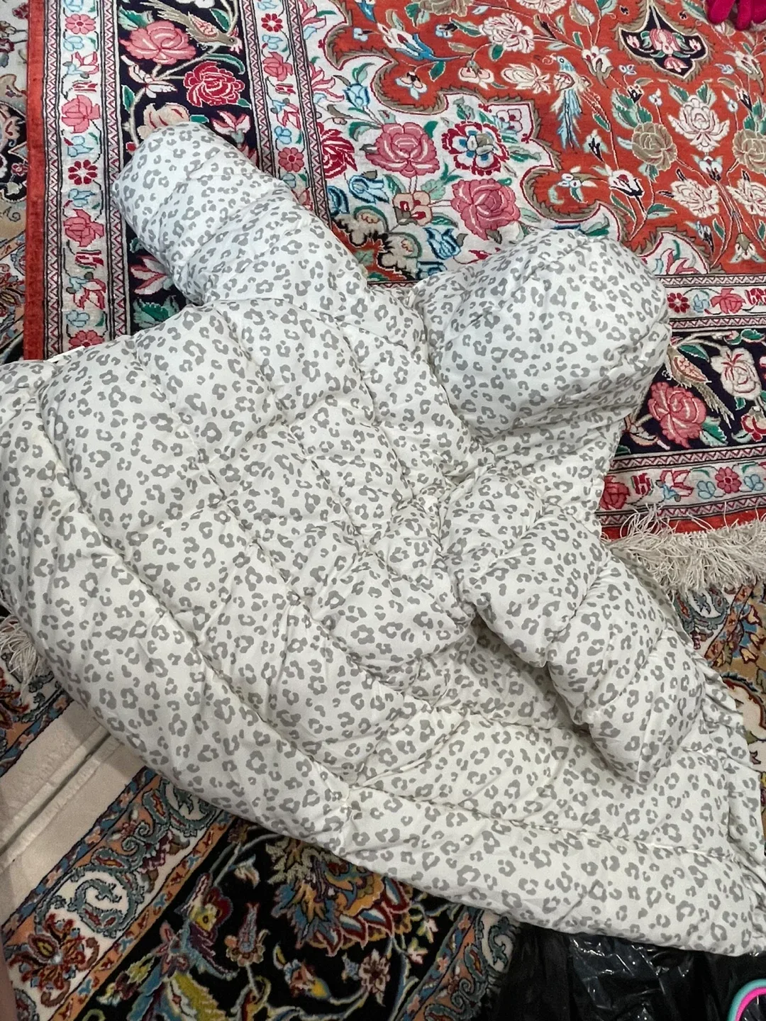 GAP Kids White Leopard Print Puffer Jacket thumbnail