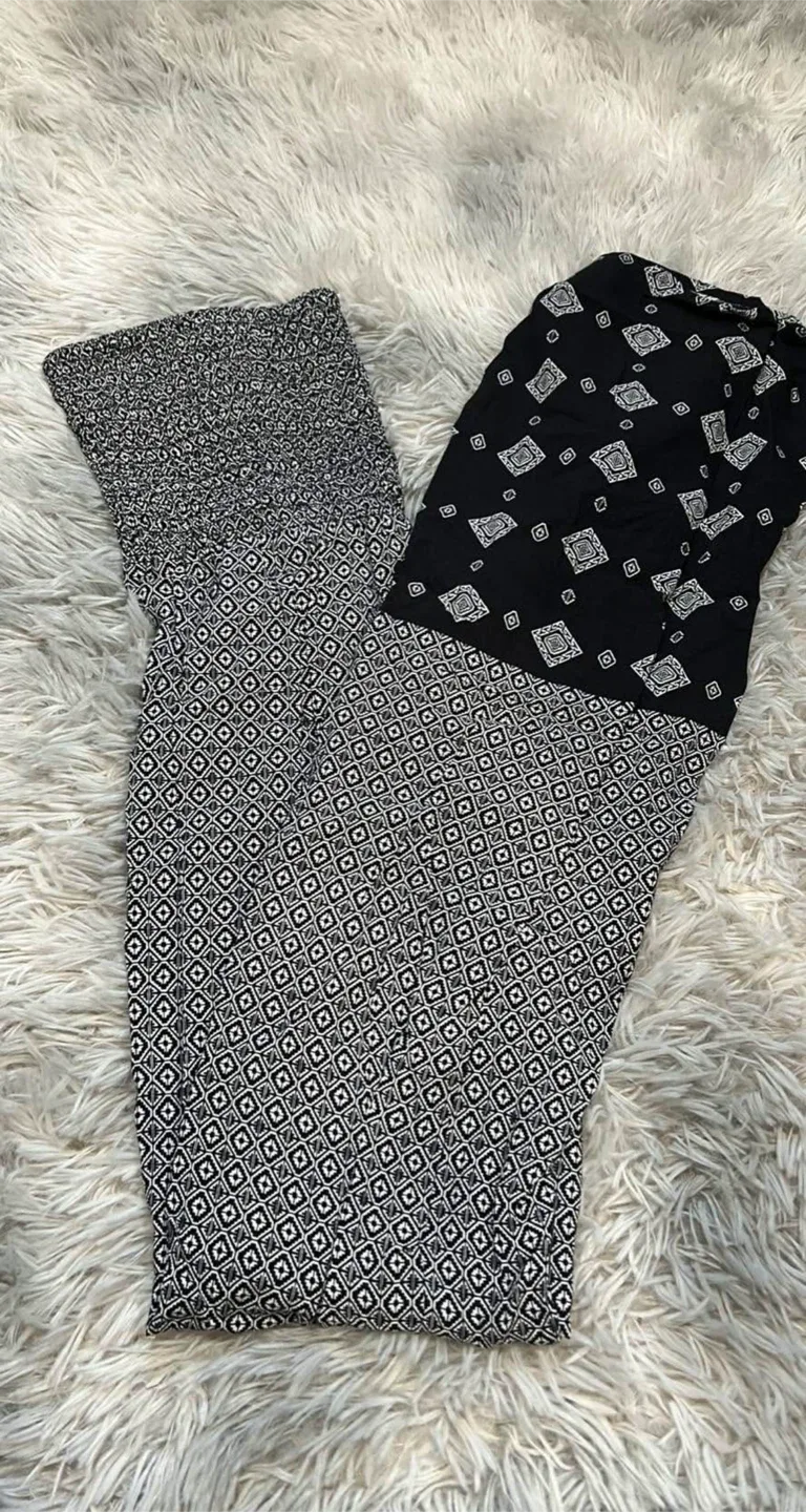 Patterned Lounge Set - Black & White thumbnail