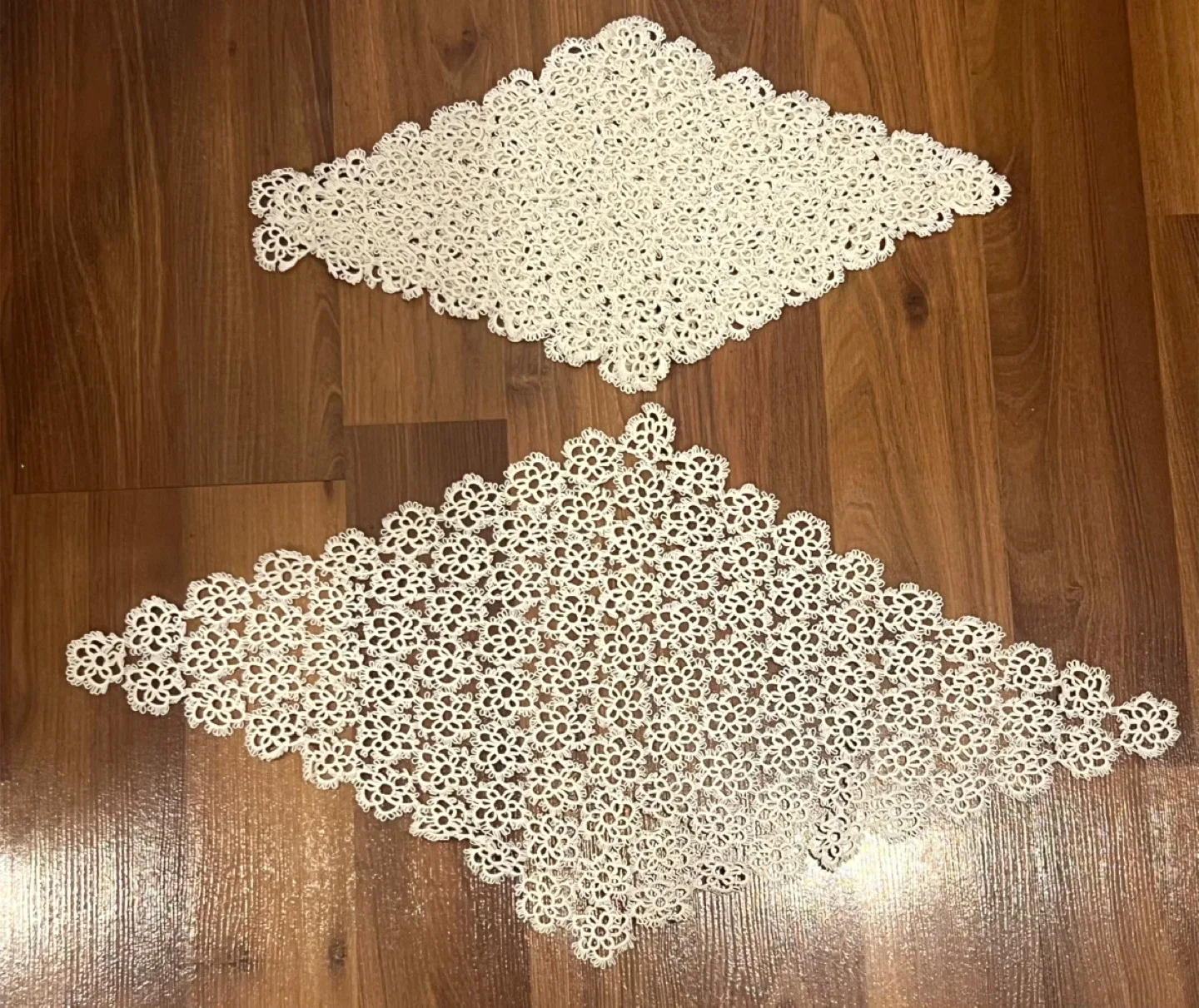 Vintage Crochet Doilies thumbnail