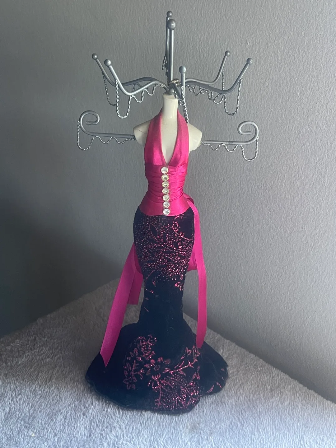 Jewelry Stand - Dress Form thumbnail