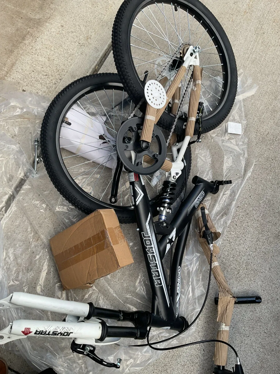 New JOYSTAR Contender 20" Kids Bike image indicator(2)