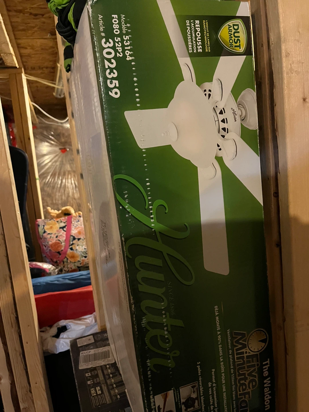 Celling fan